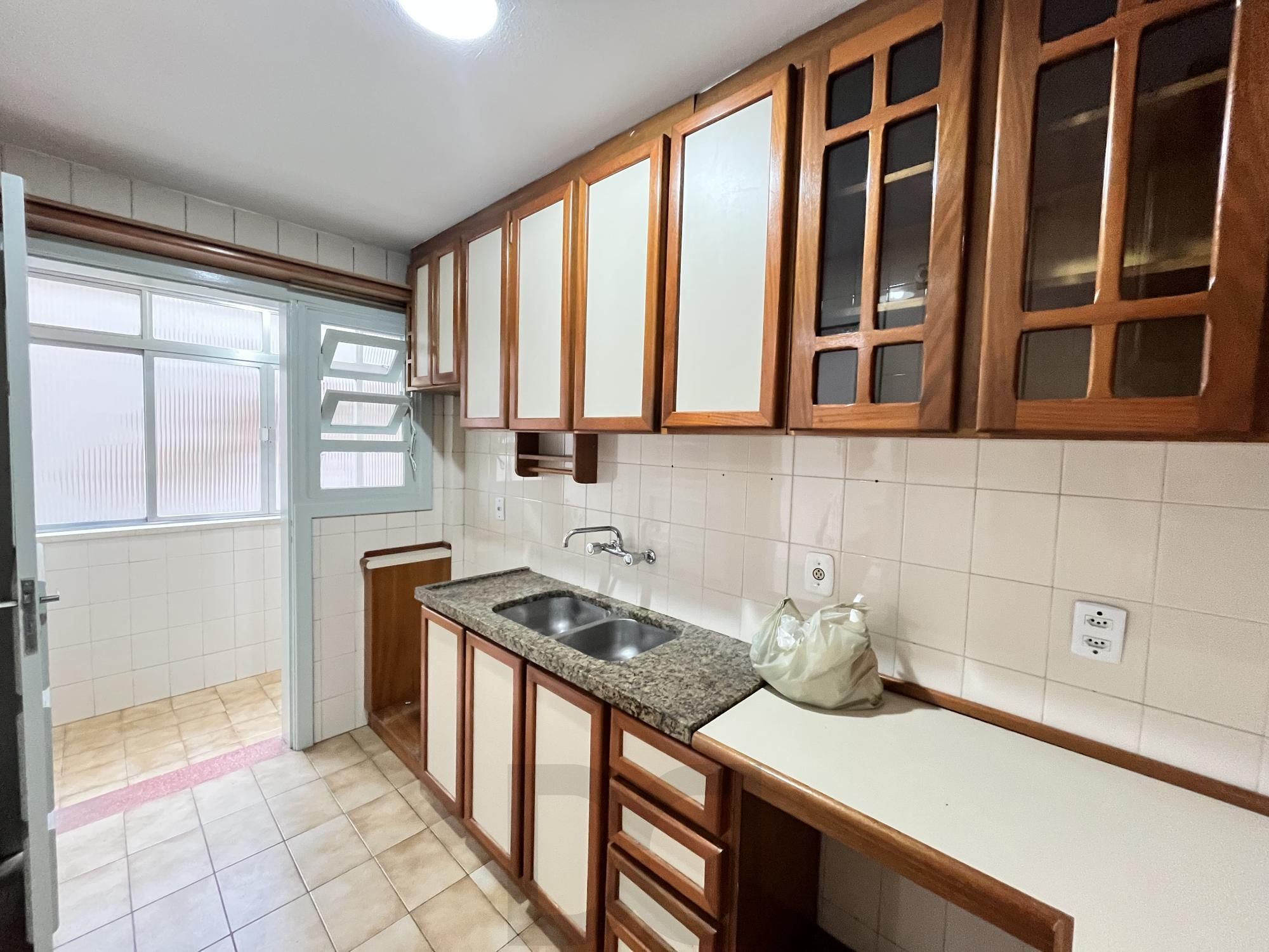 Apartamento de 1 quarto, 2 sacadas e 1 vaga de garagem no bairro Farroupilha POA — foto 15