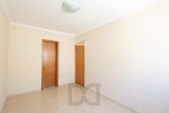 Apartamento de 2 quartos, suíte e 1 vaga de garagem no bairro Santana em POA/RS — foto 12