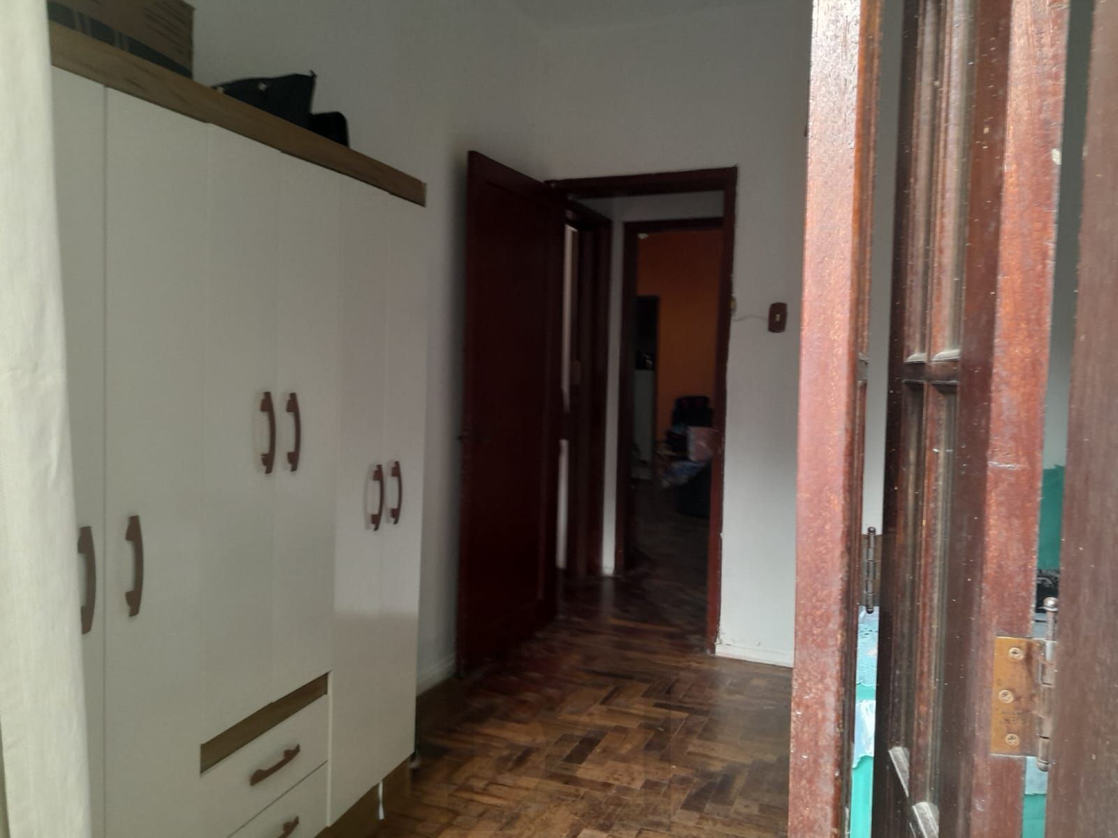Apartamento térreo de dois quartos no bairro Santana em Porto Alegre — foto 4