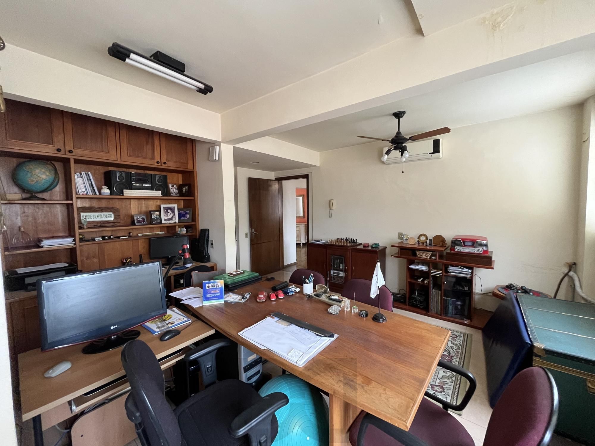 Apartamento de dois quartos com suíte no bairro Menino Deus em Porto Alegre — foto 6