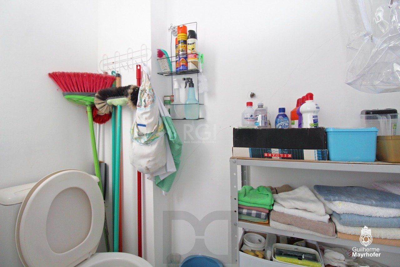 Apartamento de dois quartos e uma vaga de garagem no bairro Tristeza em Porto Alegre — foto 22