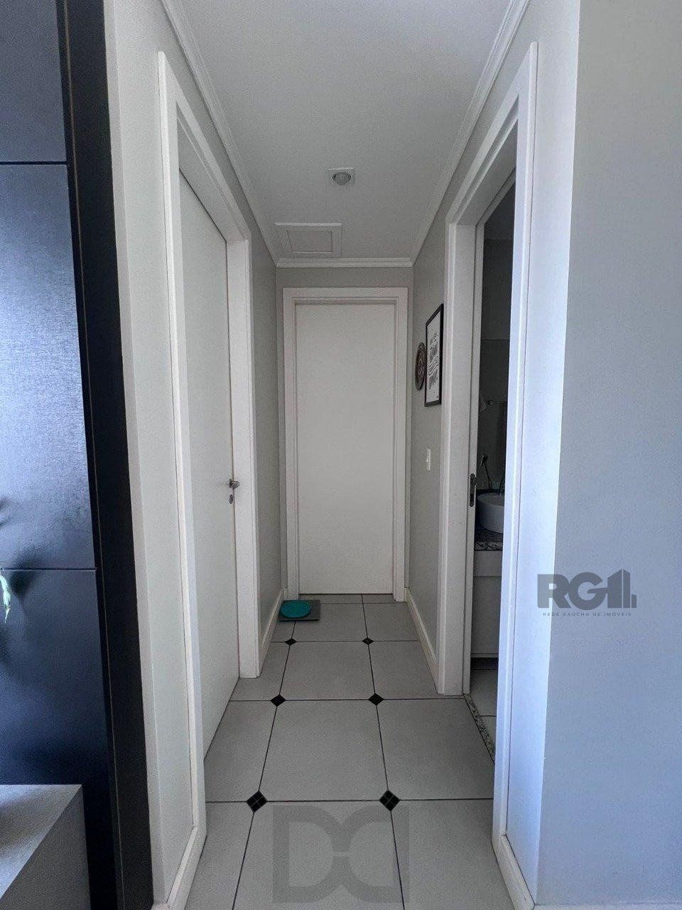 vende no bairro Passo da Areia em Porto Alegre: — foto 46