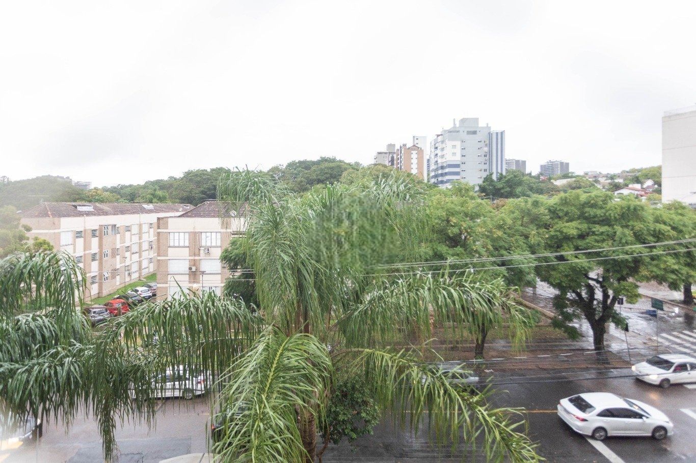 Apartamento de 3 quartos, suíte e 1 vaga de garagem no bairro Passo da Areia POA — foto 16