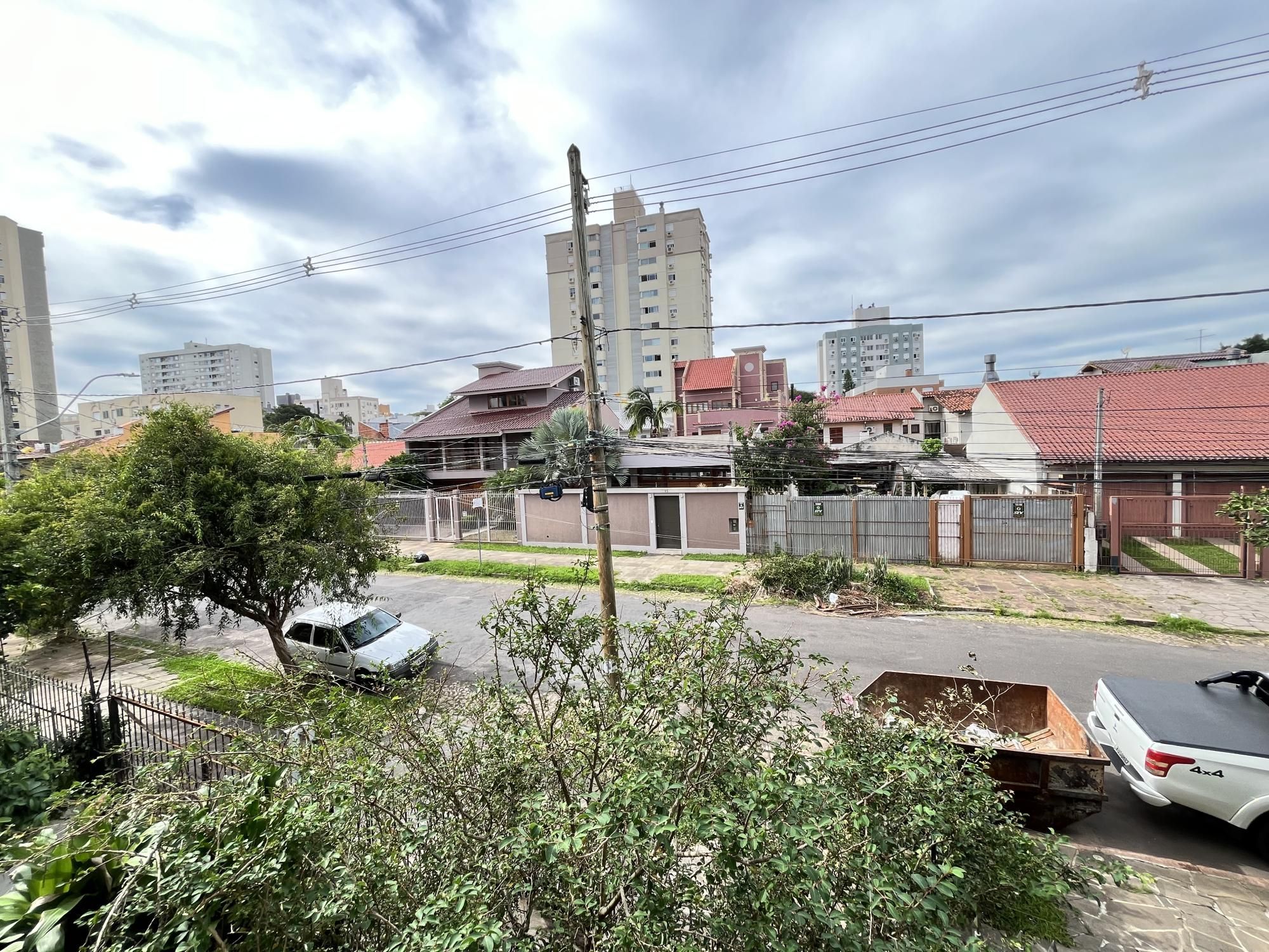 Apartamento de 2 quartos, suíte e 2 vagas de garagem no bairro Jardim Botânico. — foto 9