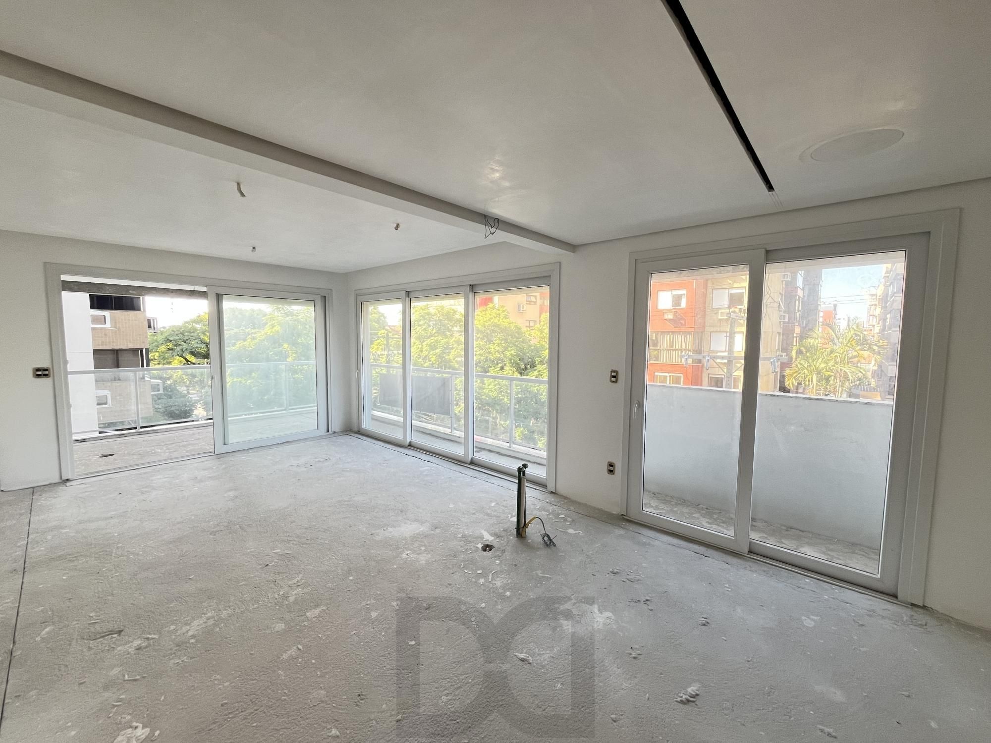 Apartamento com 3 suítes no bairro São João em Porto Alegre — foto 25