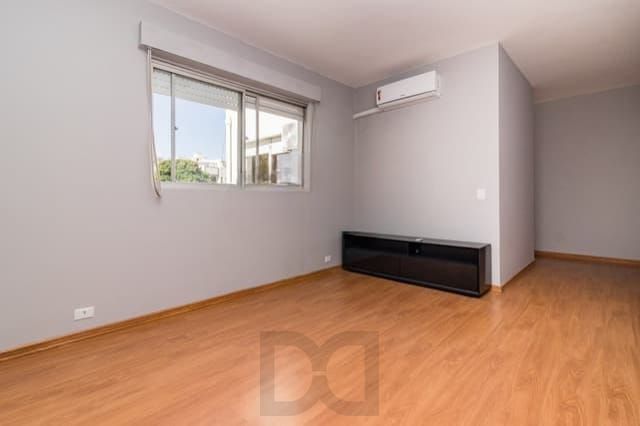 Apartamento de 3 quartos no bairro Santana em Porto Alegre — foto 8