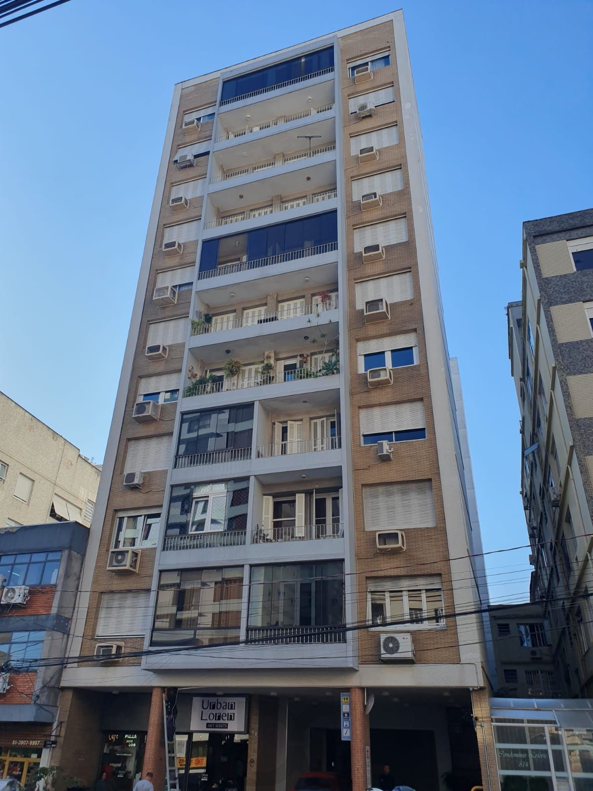 Apartamento de 3 quartos no bairro Independência em Porto Alegre — foto 1