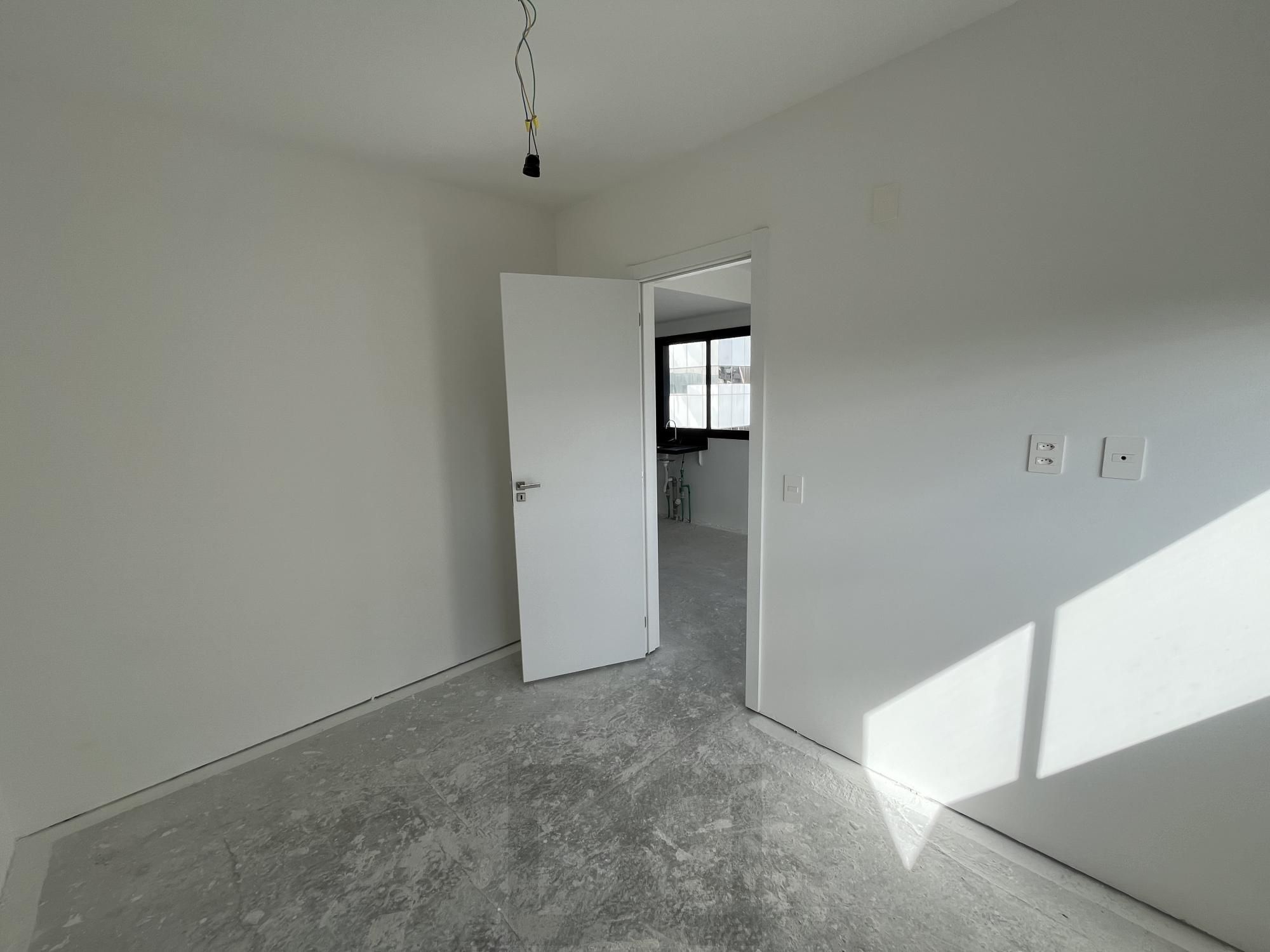 Apartamento de 1 quarto e 1 vaga de garagem no GO CARLOS GOMES — foto 6