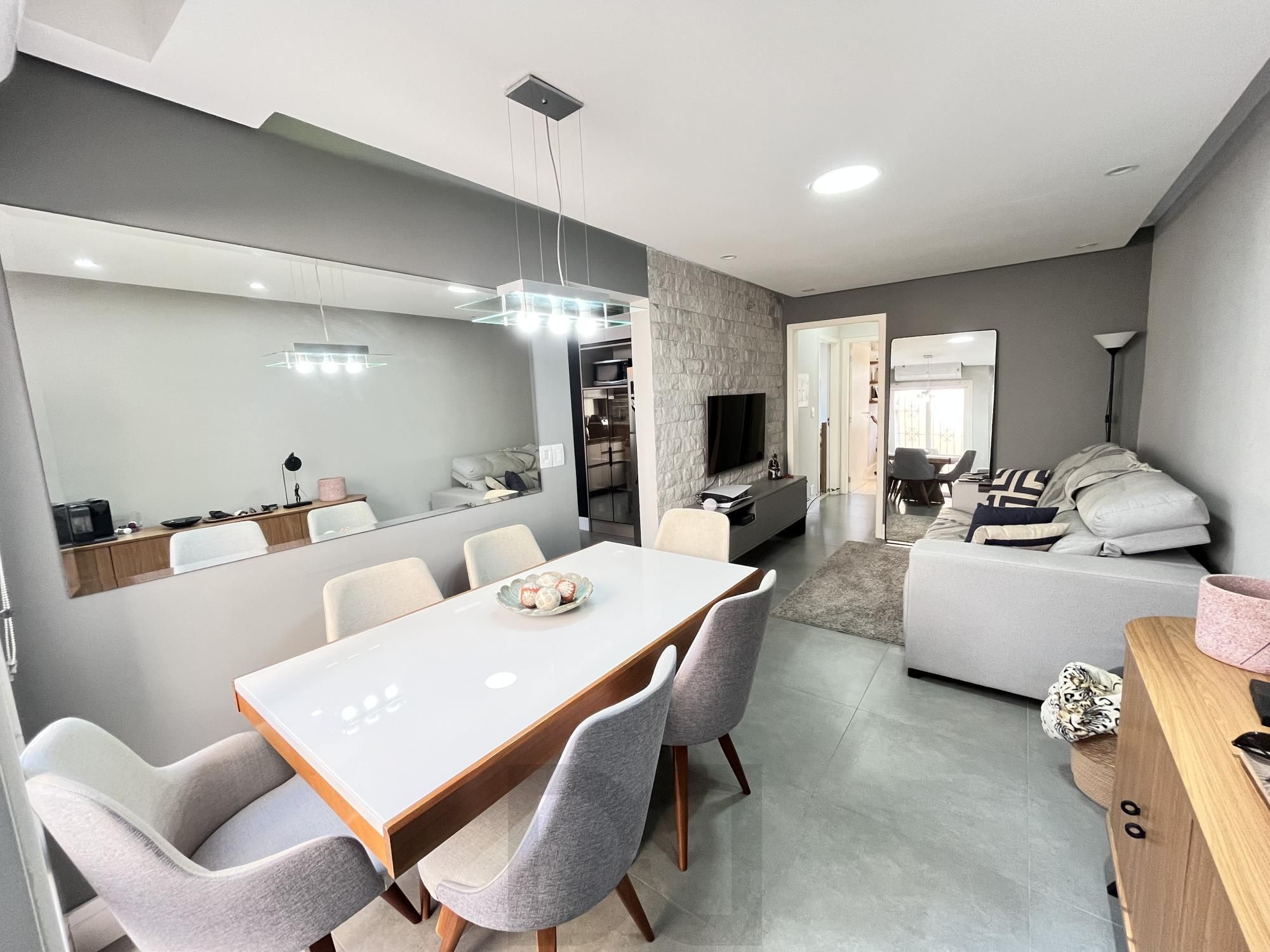 Apartamento de 2 quartos, suíte e 2 vagas de garagem no bairro Petrópolis em POA — foto 2