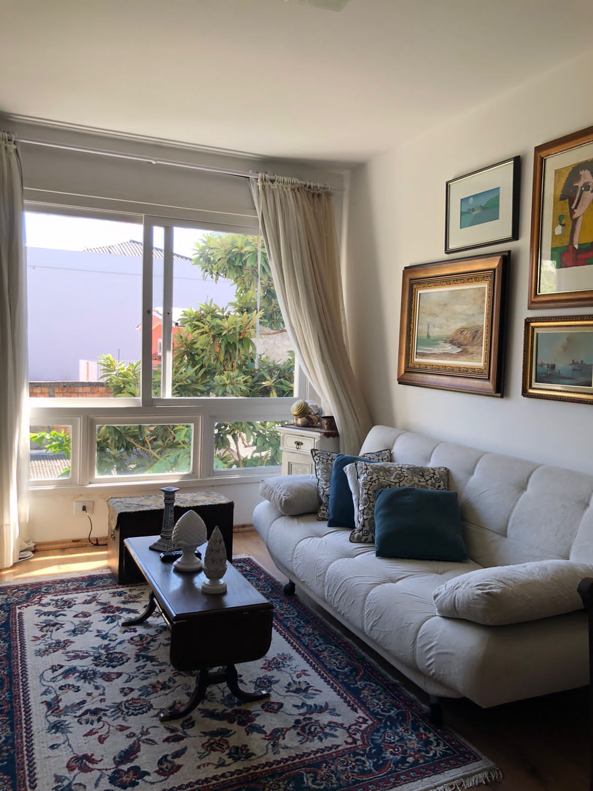 Apartamento com 1 dormitório, 1 vaga, bairro Floresta. — foto 3