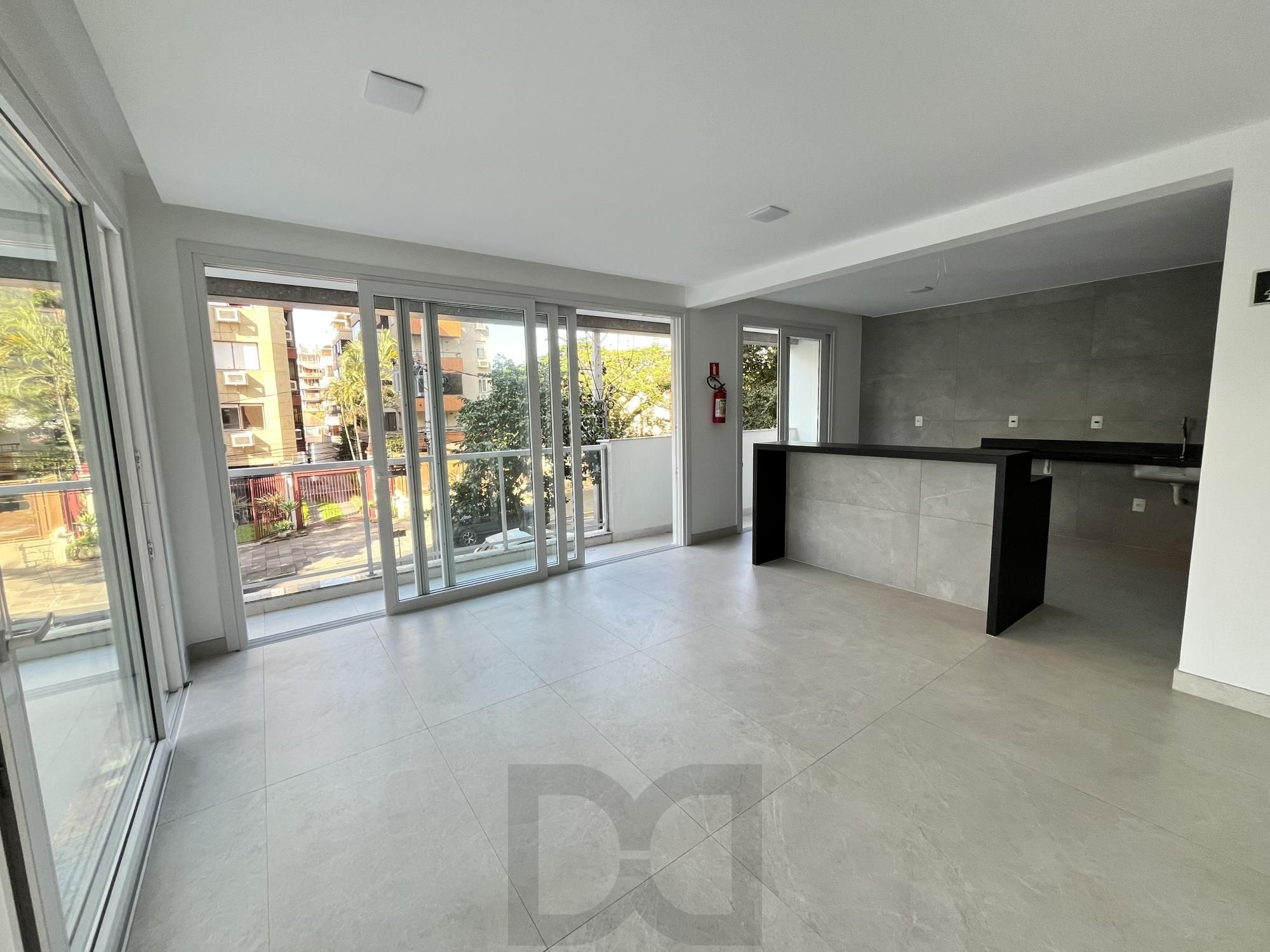 Apartamento com 3 suítes no bairro São João em Porto Alegre — foto 35