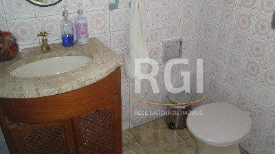 Casa para Venda - 125m², 3 dormitórios, 5 vagas - Menino Deus — foto 4