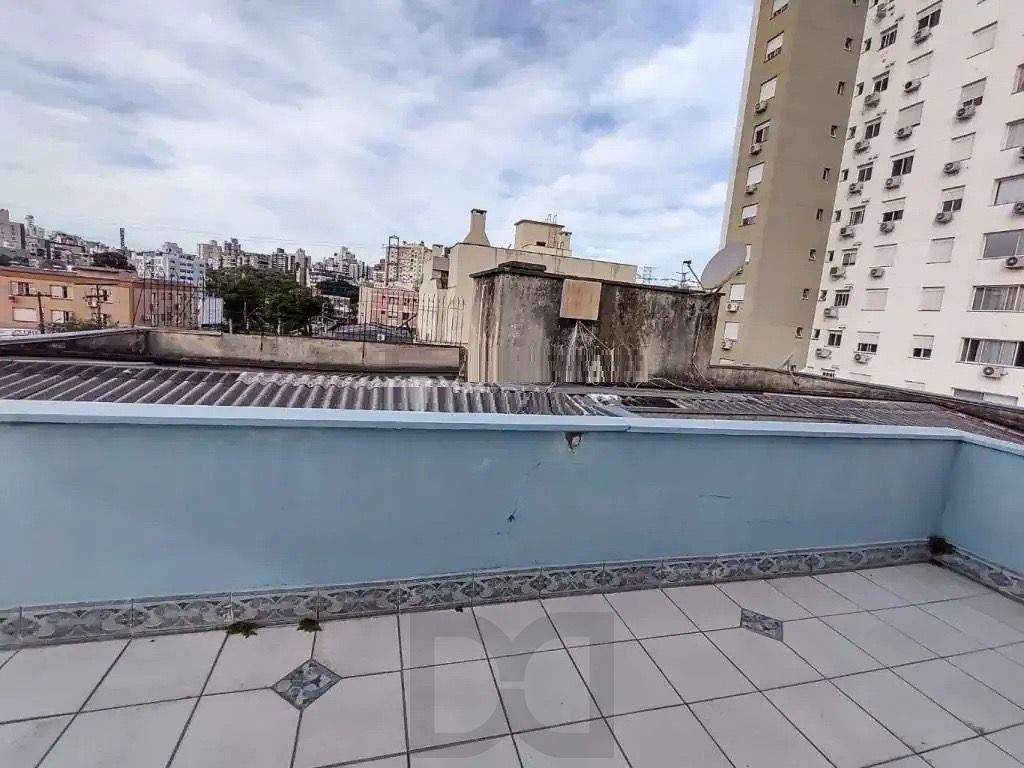 Apartamento de dois quartos no bairro Rio Branco em Porto Alegre — foto 14