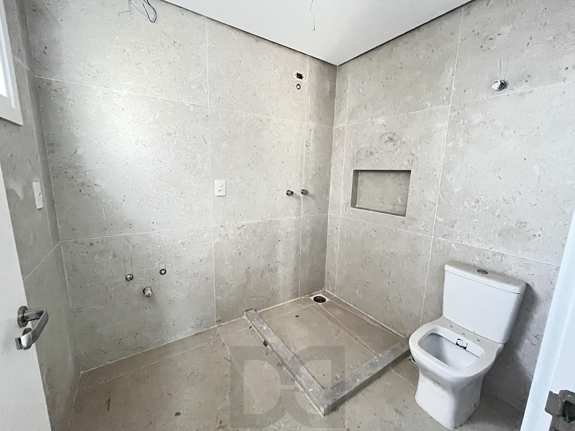 Apartamento com 3 suítes no bairro São João em Porto Alegre — foto 21