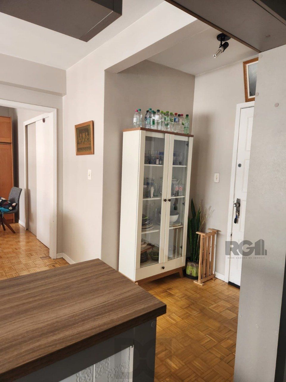 Apartamento de 1 quarto e uma vaga de garagem no bairro Floresta em Porto Alegre — foto 7