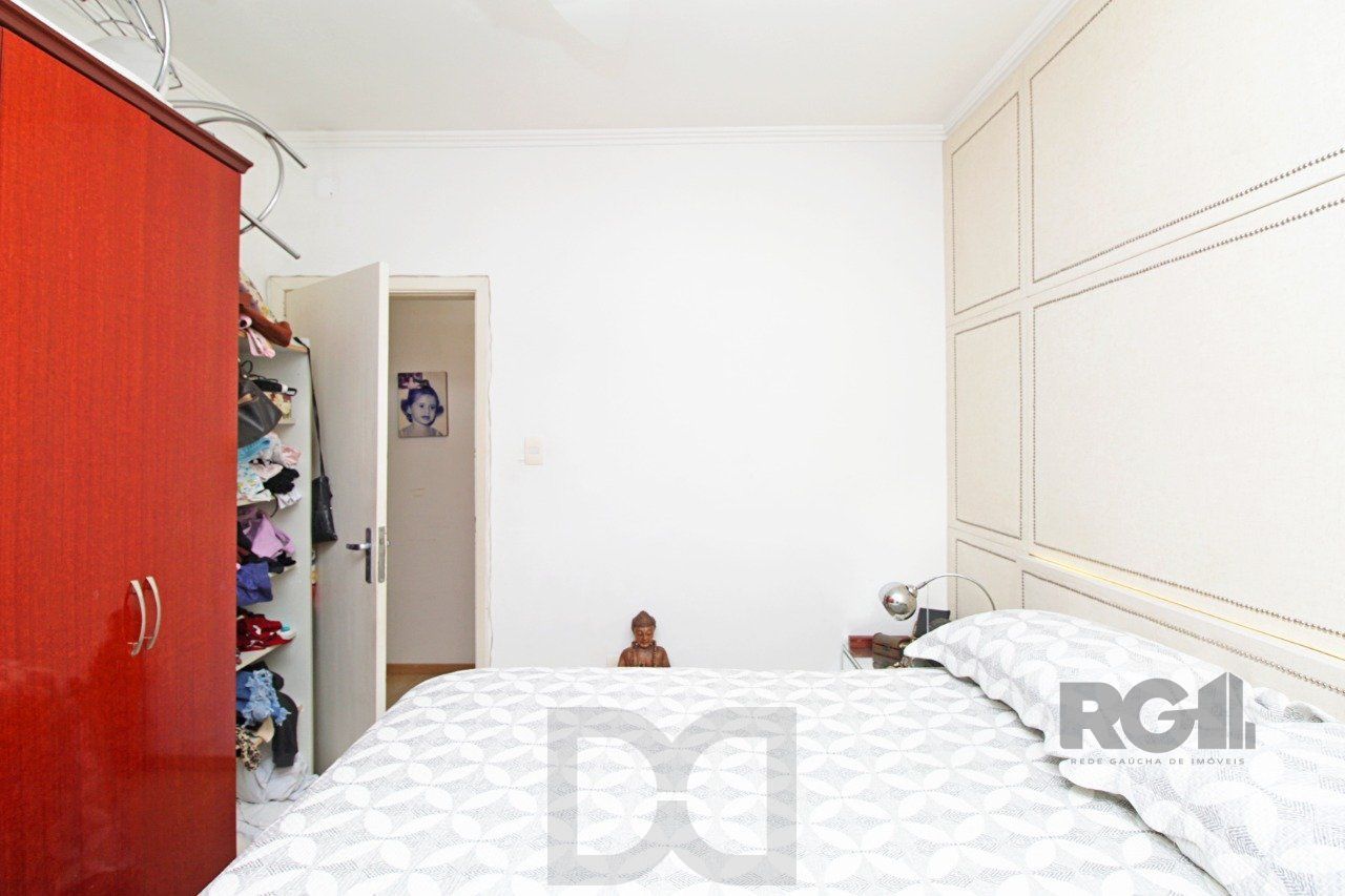 Apartamento de quatro dormitórios e uma vaga de garagem no bairro Bom Fim em Porto Alegre. — foto 24