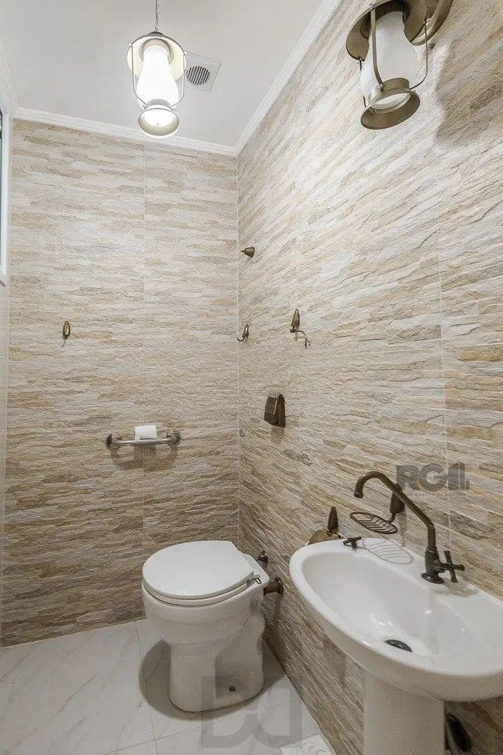 Apartamento 4 dormitorios vaga e elevador Centro Histórico Porto Alegre — foto 15