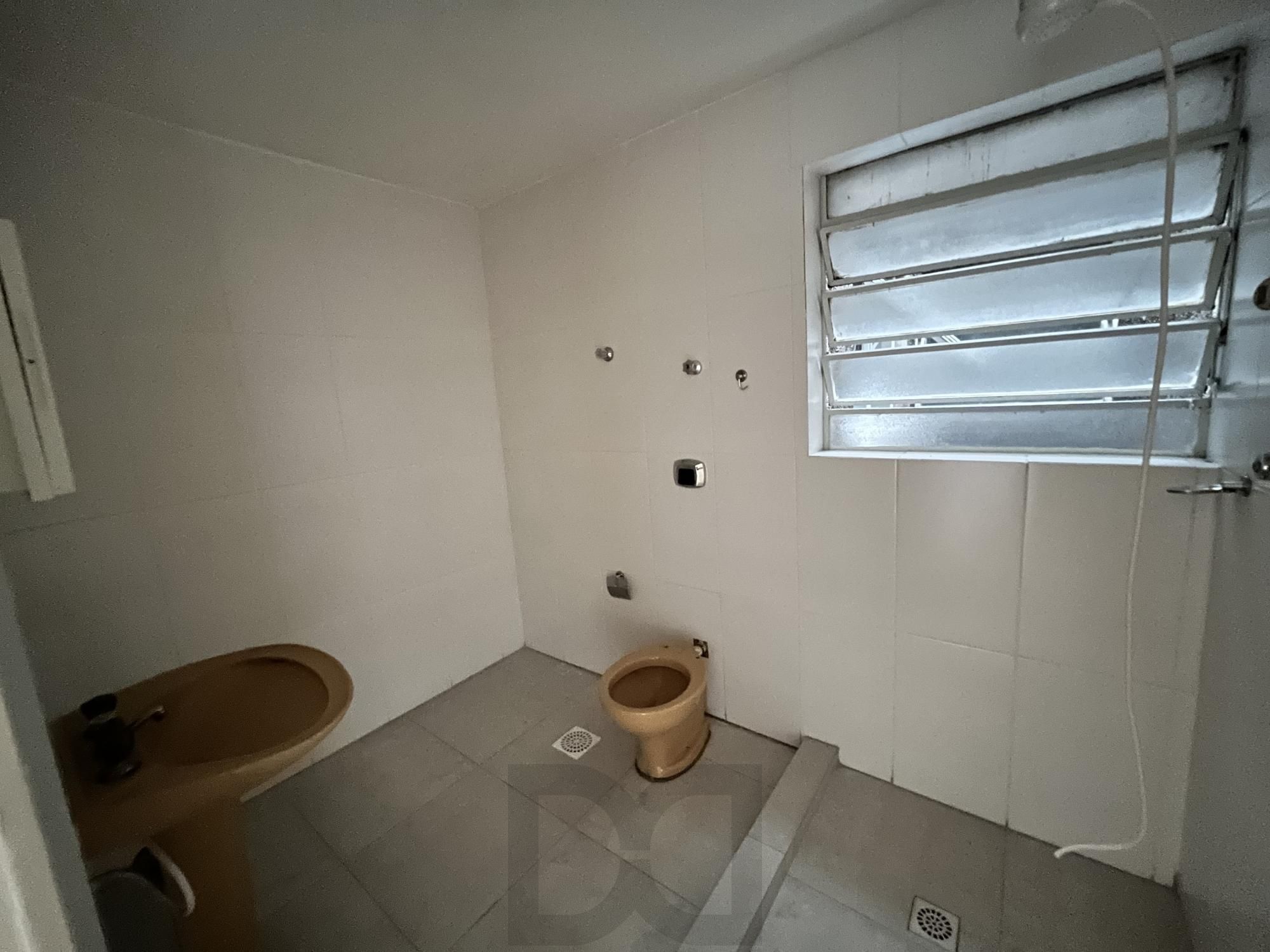 Apartamento de 3 dormitórios, 2 banheiros, dependência empregada,1 Vaga Garagem — foto 14