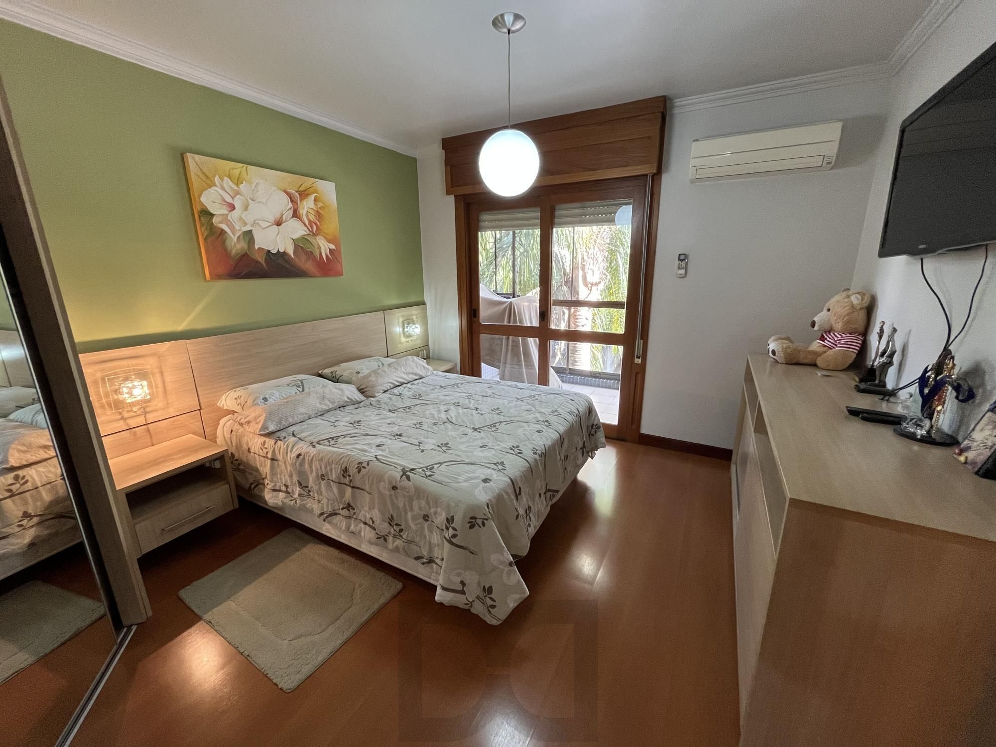 Apartamento de 3 quartos, suíte e 2 vagas de garagem no bairro Santana em POA — foto 16