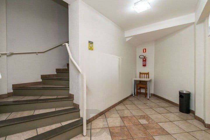Apartamento de 3 quartos e 1 vaga de garagem no bairro Santana em Porto Alegre — foto 5
