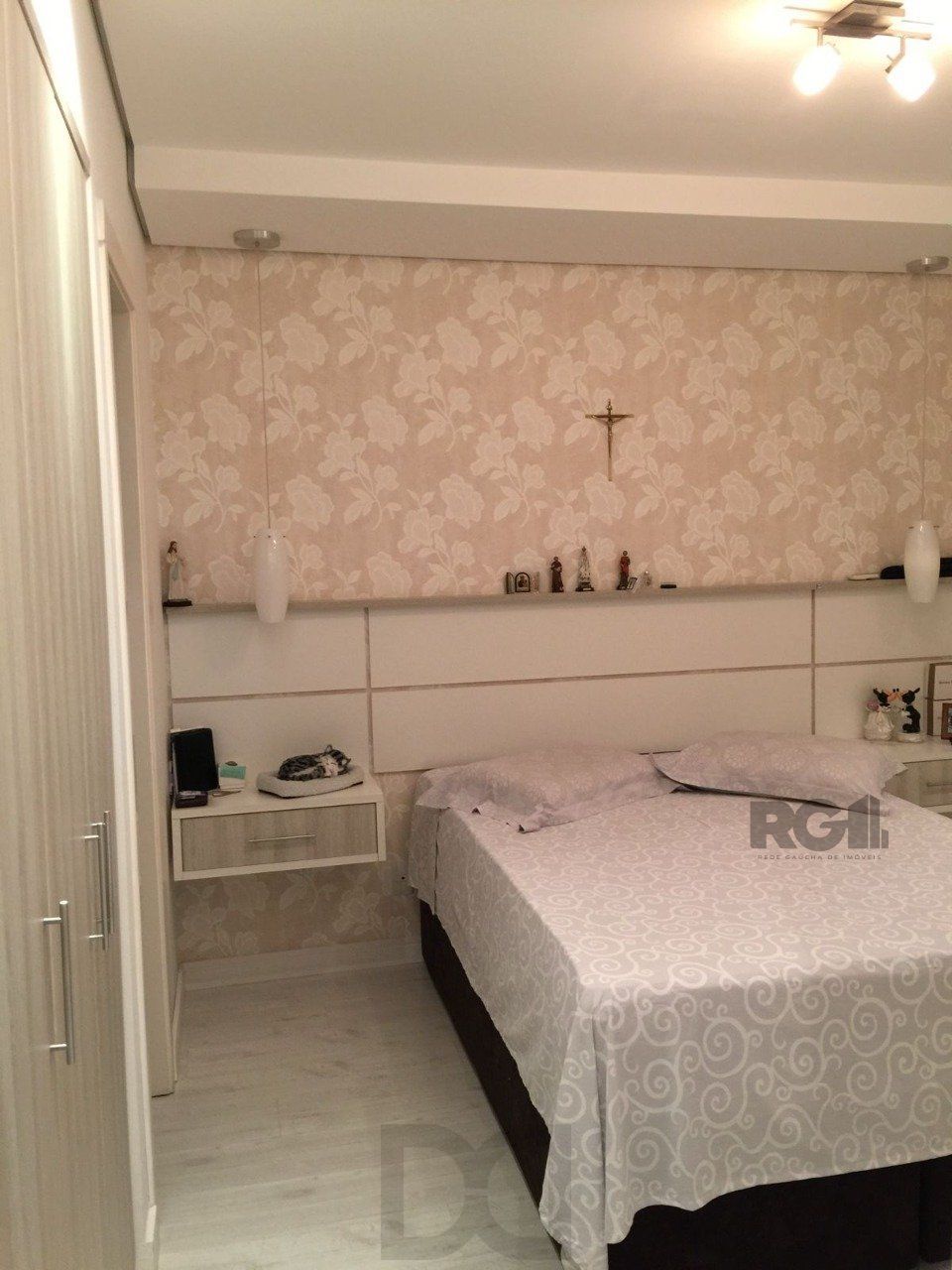 Apartamento 3 dormitórios, sendo 1 suíte, 66 m² de área privativa e 1 vaga(s) de garagem. Localizado na Rua/Av. Dom Claudio Jose Goncalves Ponce De Leao, no bairro Vila Ipiranga em Porto Alegre. — foto 14
