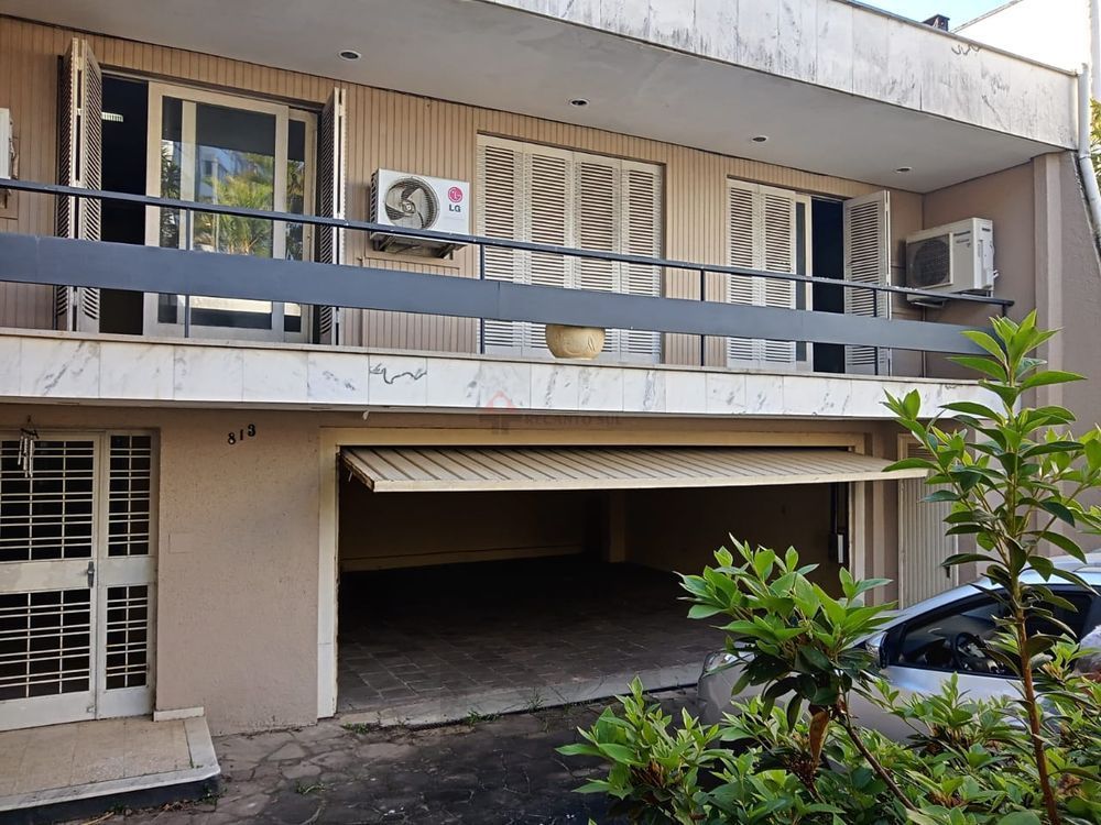 Linda residência no Menino Deus — foto 1