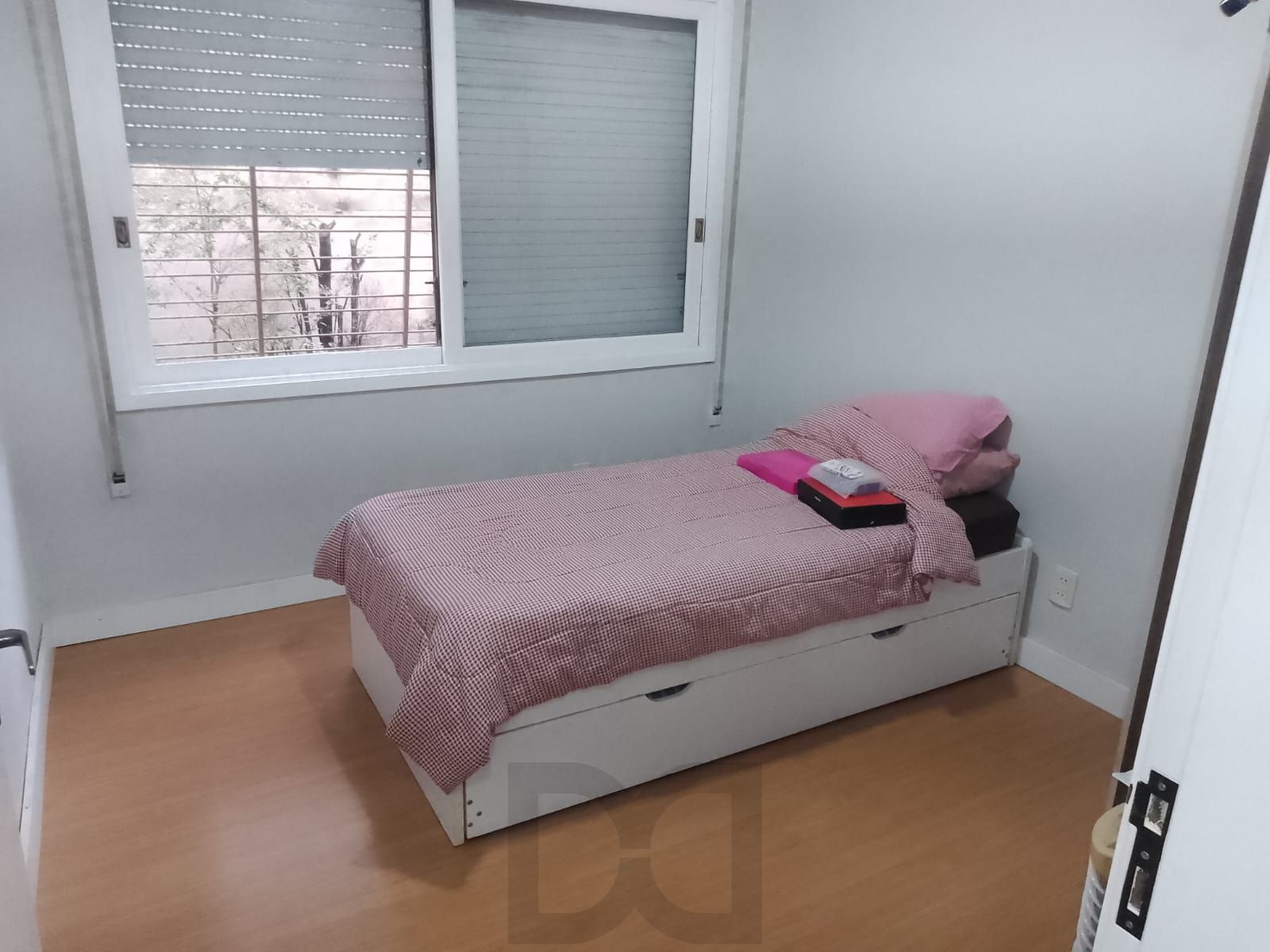 Apartamento de 2 quartos, suíte e 1 vaga de garagem no bairro Santana em POA/RS — foto 14