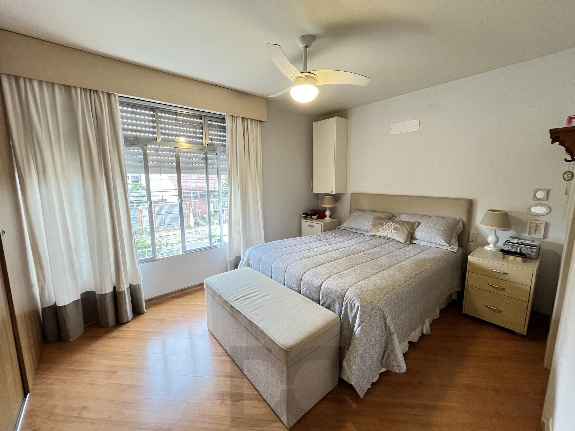 Apartamento de 2 quartos, suíte e 2 vagas de garagem no bairro Jardim Botânico. — foto 3