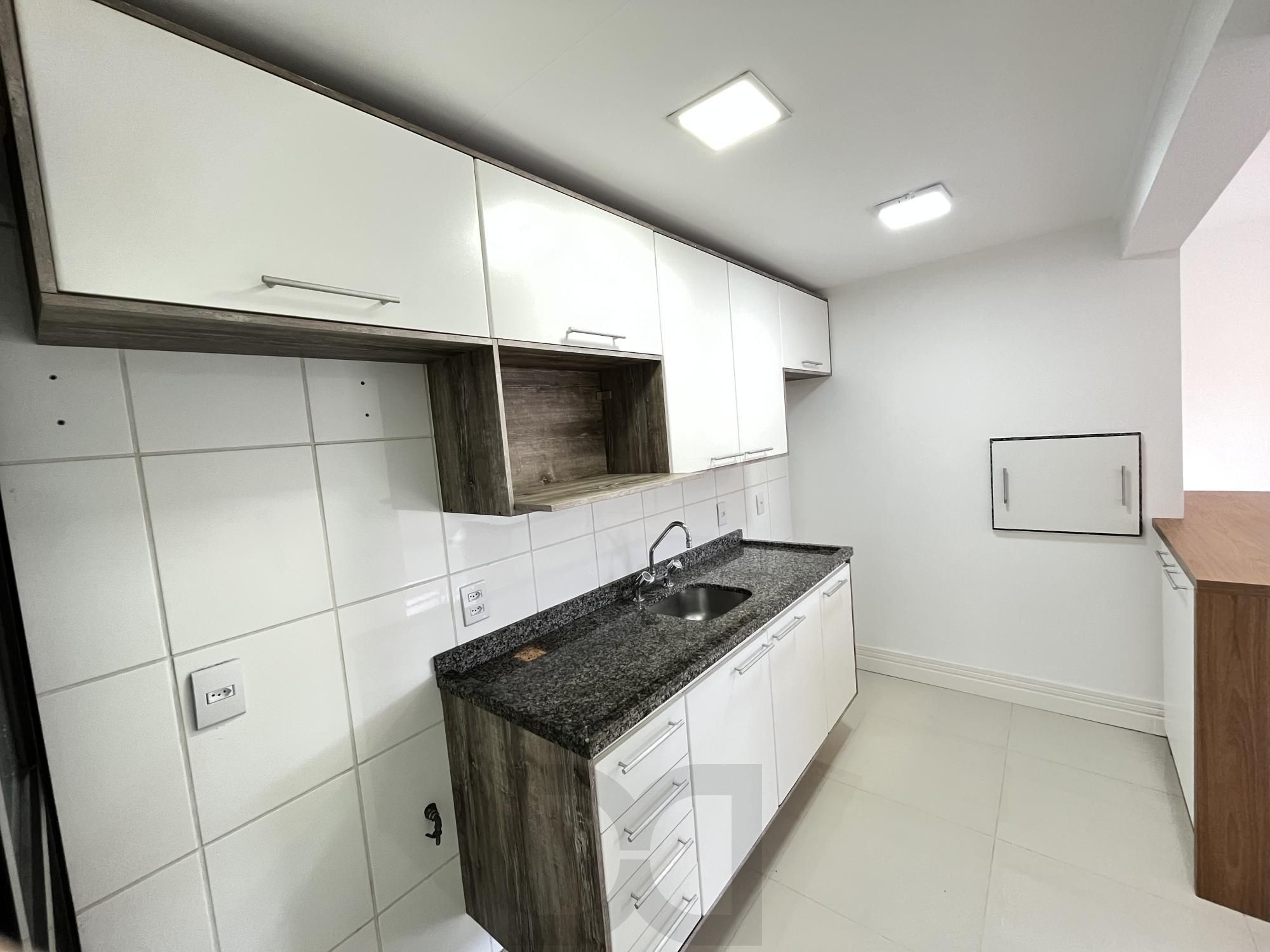 Apartamento de 2 quartos, suite e com uma vaga de garagem — foto 12