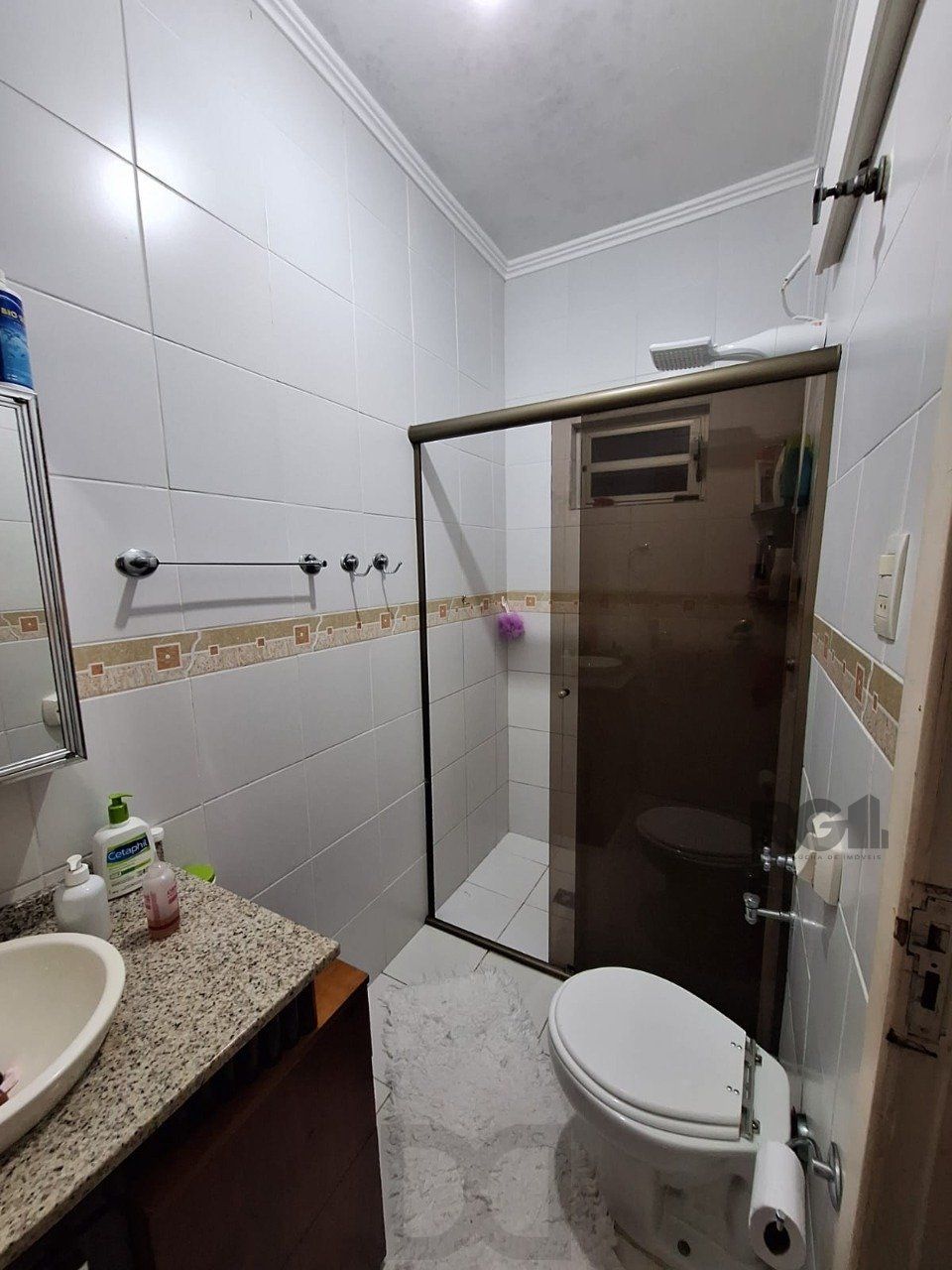 Apartamento de quatro dormitórios e uma vaga de garagem no bairro Bom Fim em Porto Alegre. — foto 13