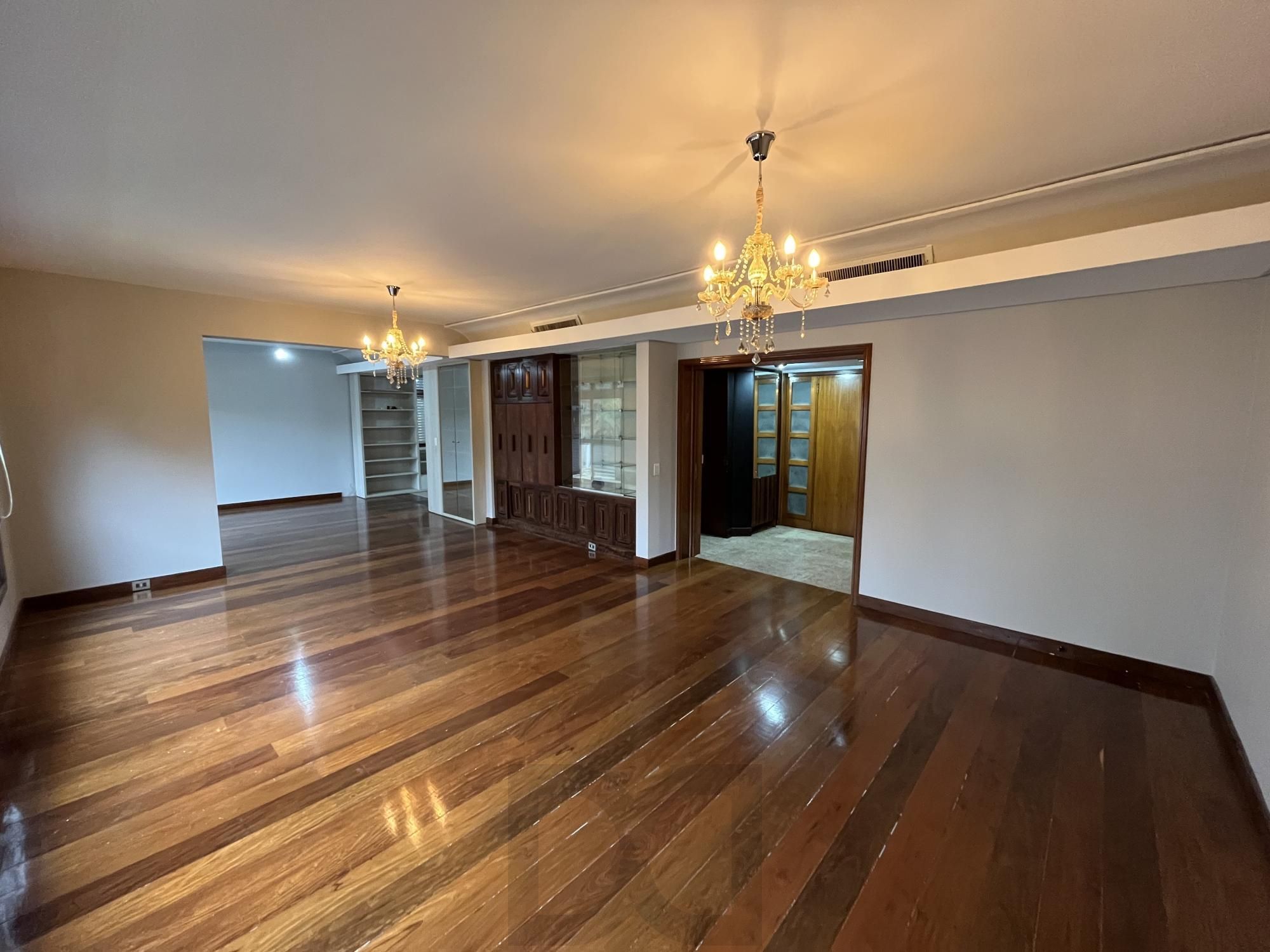 Apartamento de 3 quartos, suíte e 2 vagas de garagem no bairro Farroupilha POA — foto 5