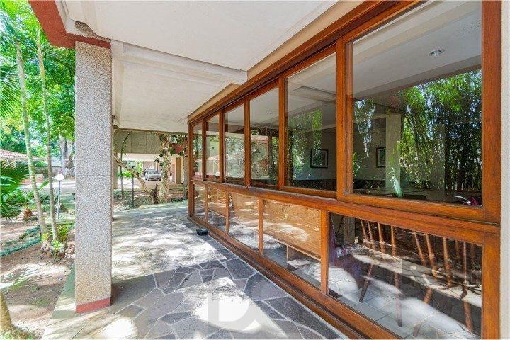 Apartamento de 2 quartos em prédio com elevador, churrasqueira e garagem — foto 4