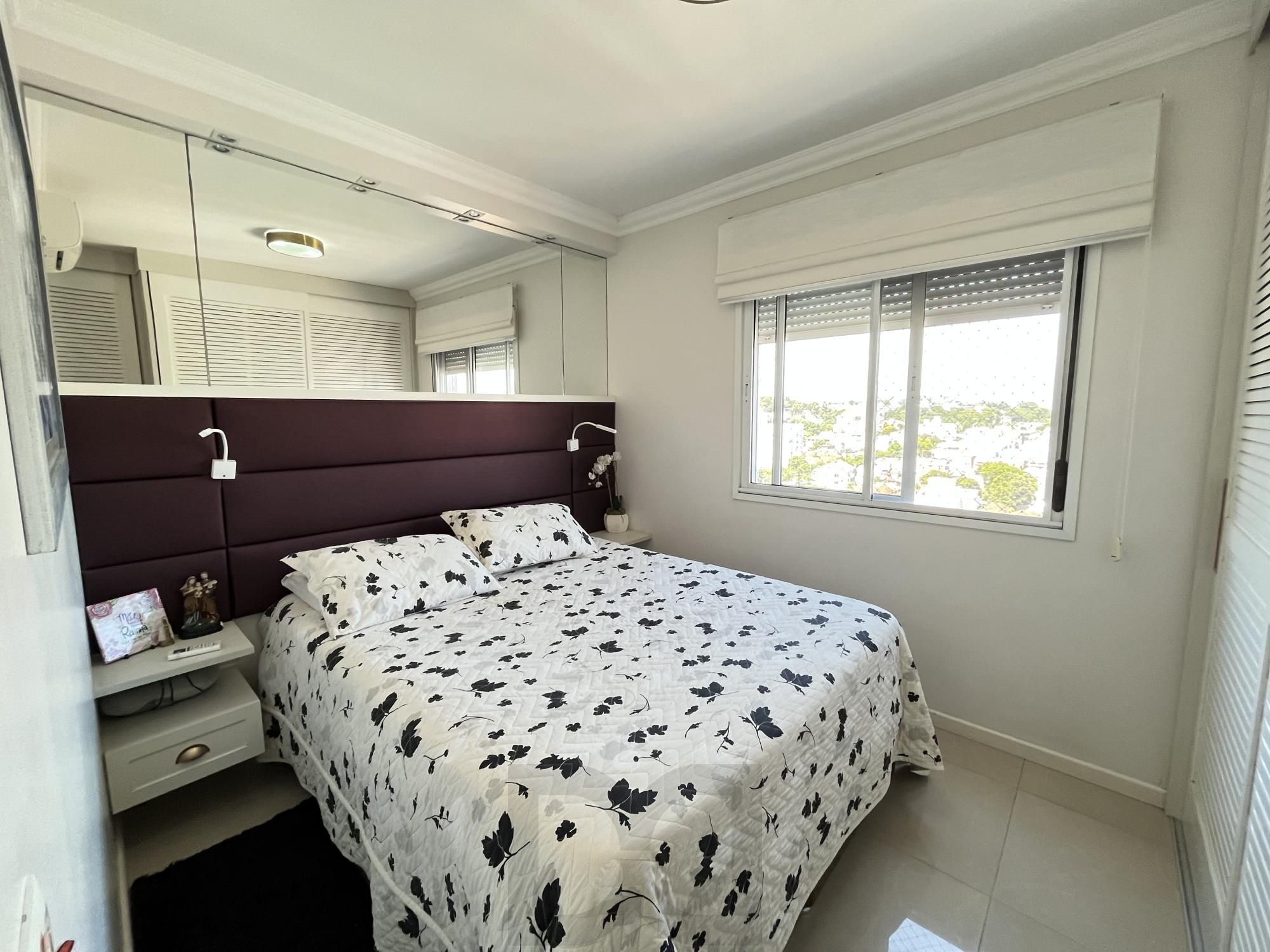 Apartamento de 2 quartos, suite e 2 vagas de garagem no bairro Santana em POA — foto 9