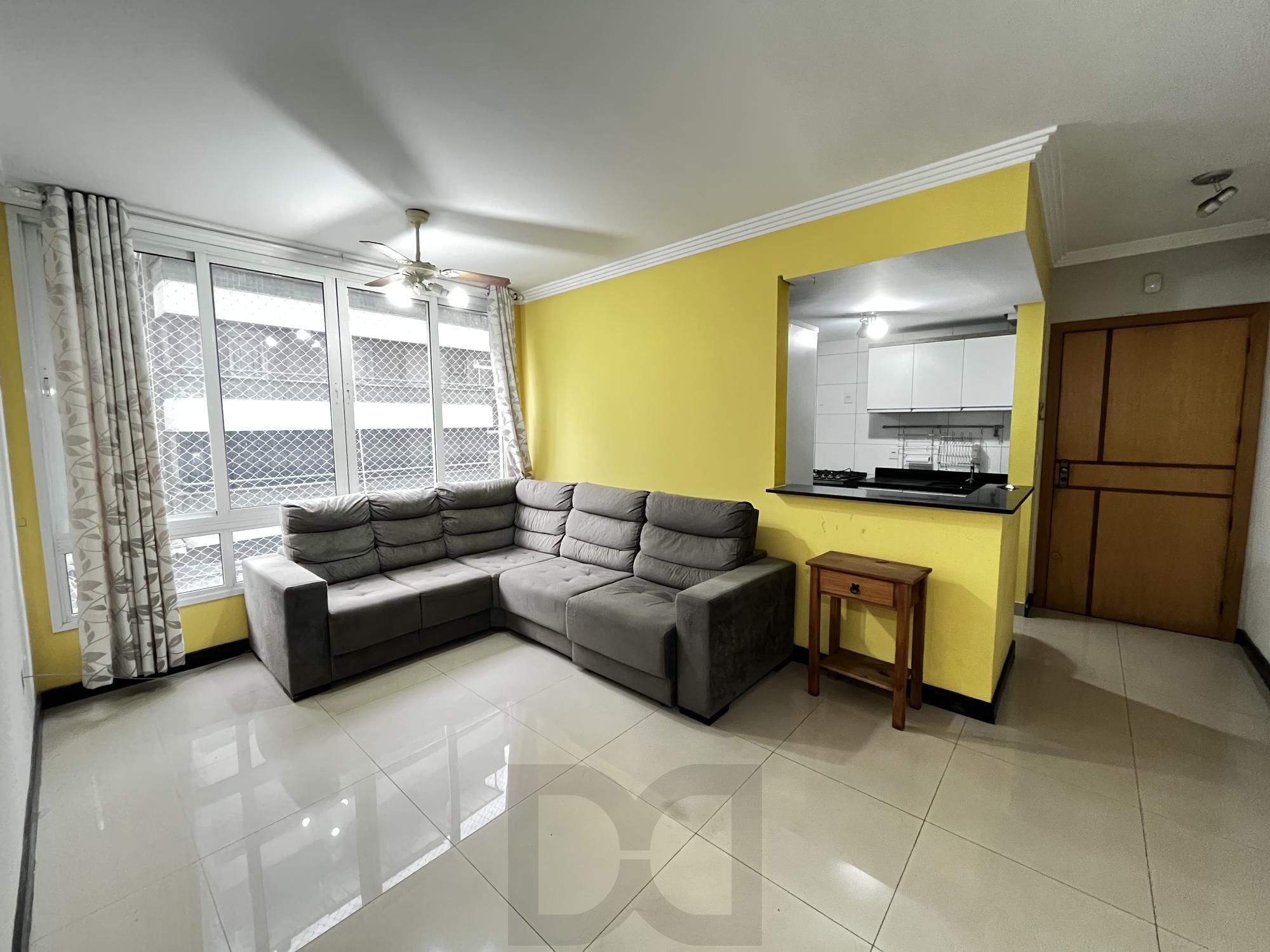 Apartamento de 2 quartos, suíte e 1 vaga de garagem no bairro Santana em POA/RS — foto 2