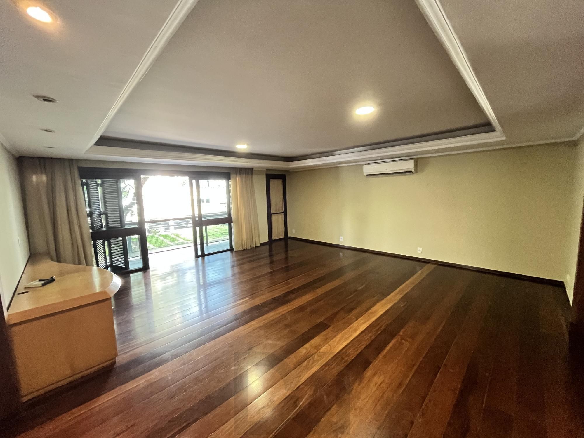 Apartamento de 4 quartos, suíte, amplo closet, dependência e 2 vagas de garagem — foto 7