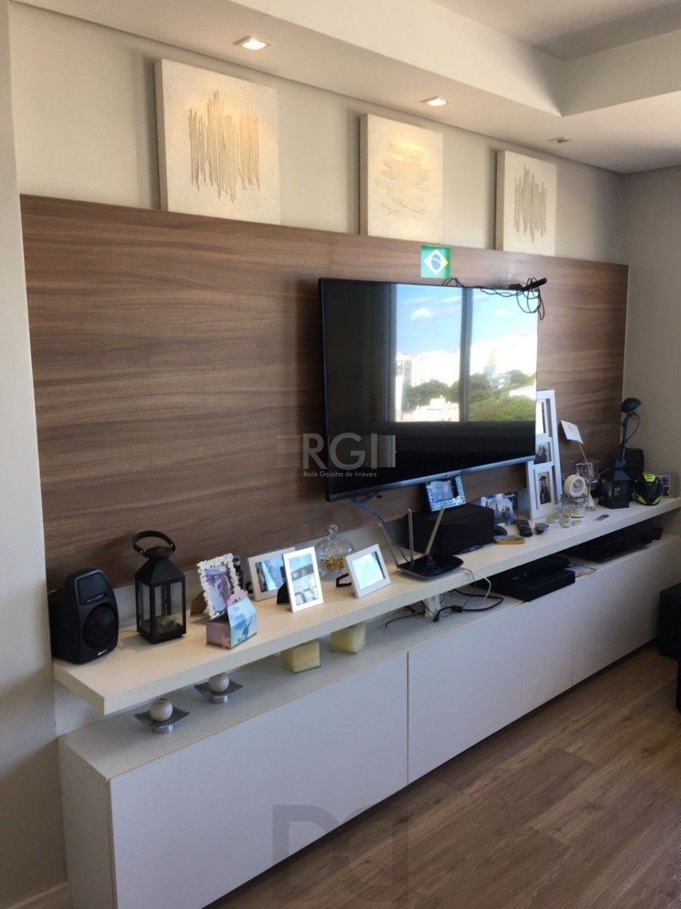 Apartamento para Venda - 82.28m², 2 dormitórios, sendo 1 suite, 2 vagas - Jardim Lindóia — foto 1