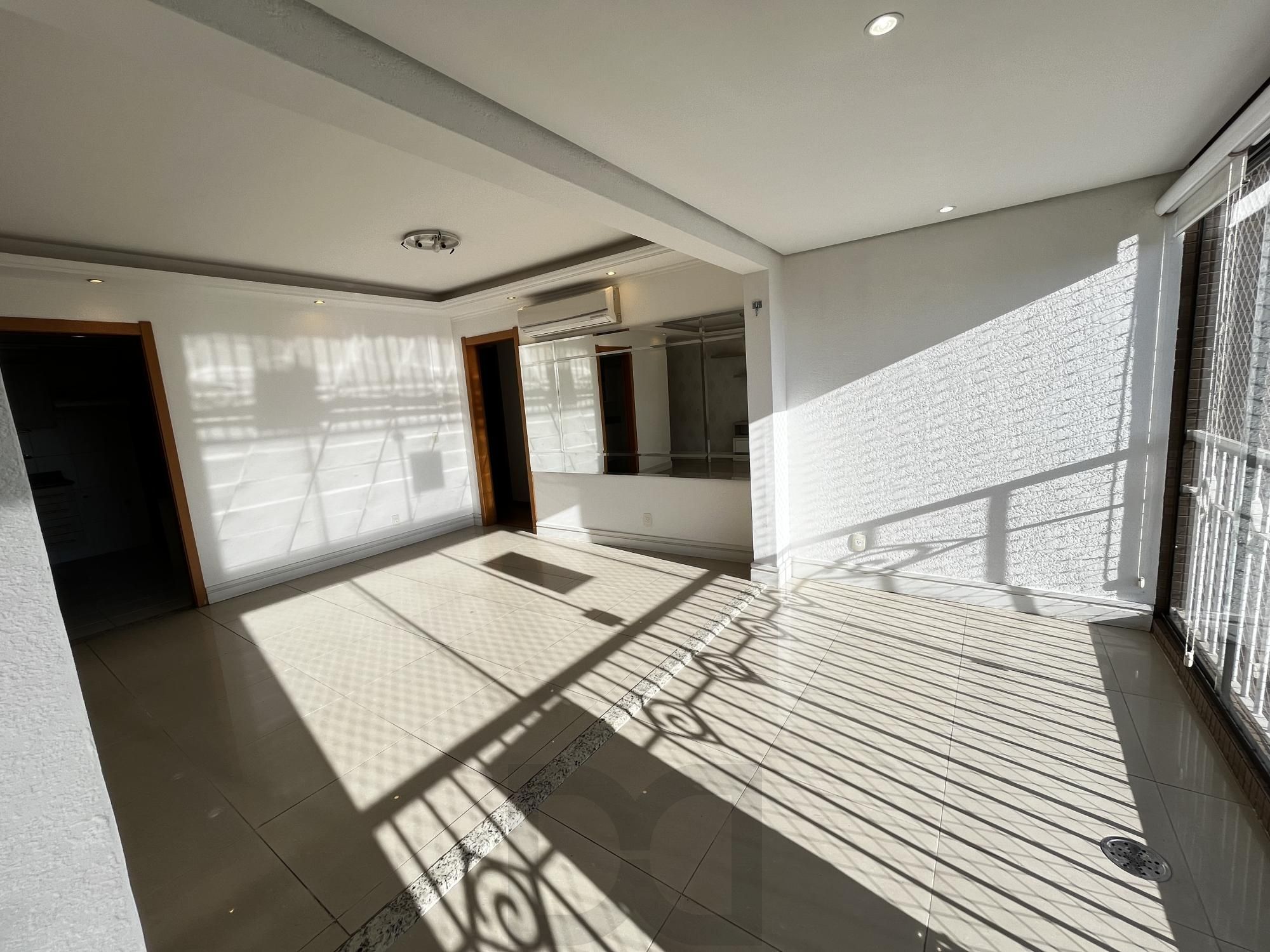 Apartamento de 3 quartos, suíte, 2 vagas de garagem no bairro Menino Deus em POA — foto 10