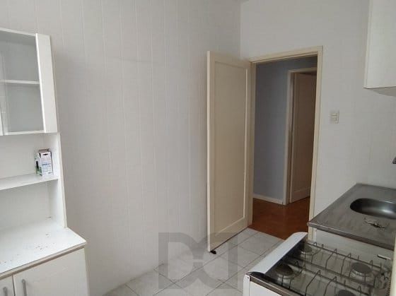 Apartamento de dois quartos no bairro Bom Fim em Porto Alegre — foto 15