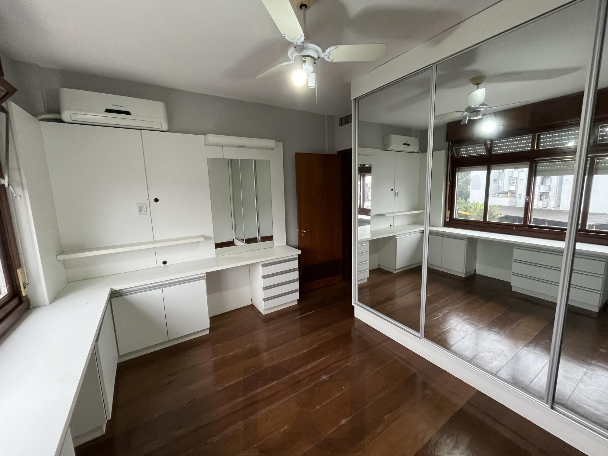 Apartamento de 3 quartos, suíte e 2 vagas de garagem no bairro Farroupilha POA — foto 21