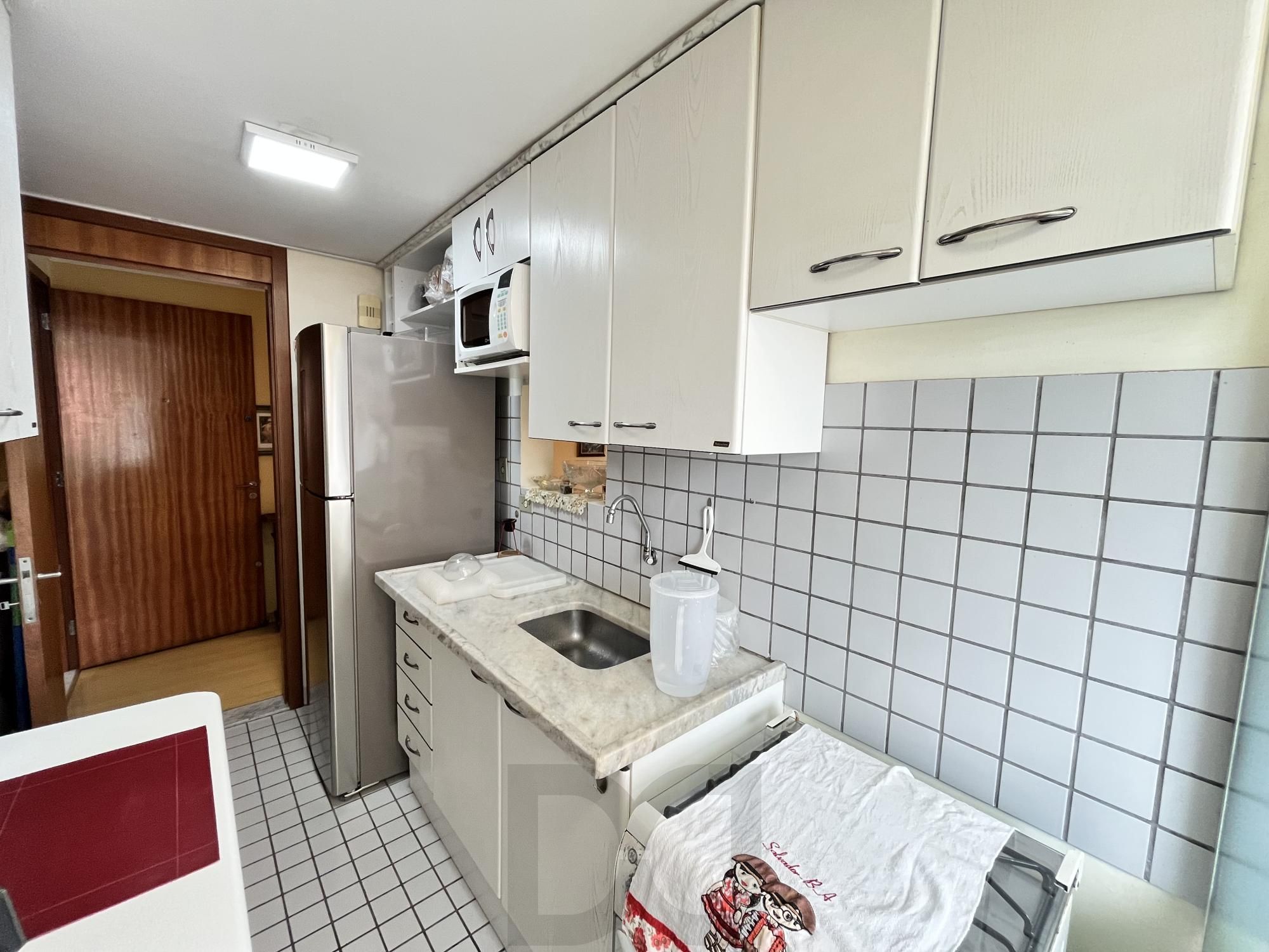 Apartamento de 2 quartos e 1 vaga de garagem no bairro Jardim Carvalho em POA/RS — foto 21