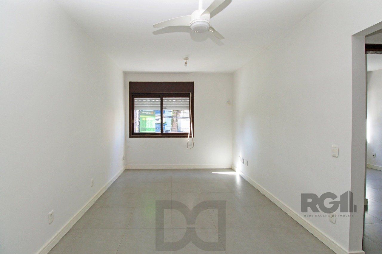 Apartamento de 2 dormitórios e 1 vaga de garagem no bairro Santana em PoA — foto 7