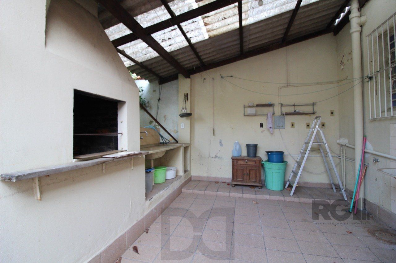 Casa à venda 4 quartos (dormitórios), suíte, 3 vagas - Partenon, Porto Alegre — foto 29