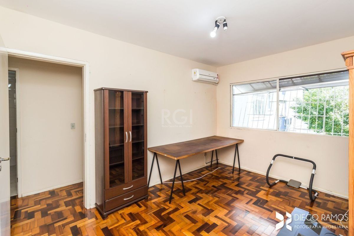 Apartamento para Venda - 82m², 3 dormitórios, sendo 1 suite, 1 vaga - Menino Deus — foto 9