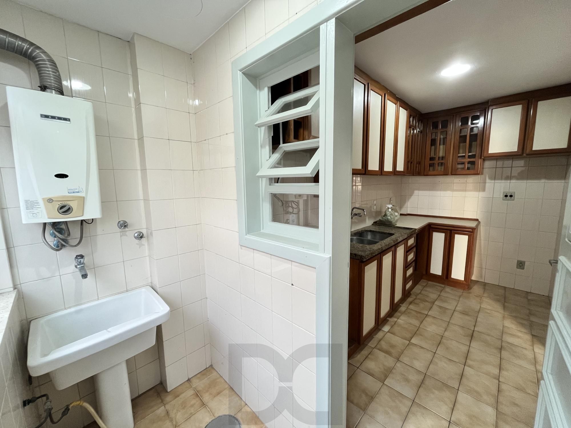 Apartamento de 1 quarto, 2 sacadas e 1 vaga de garagem no bairro Farroupilha POA — foto 13