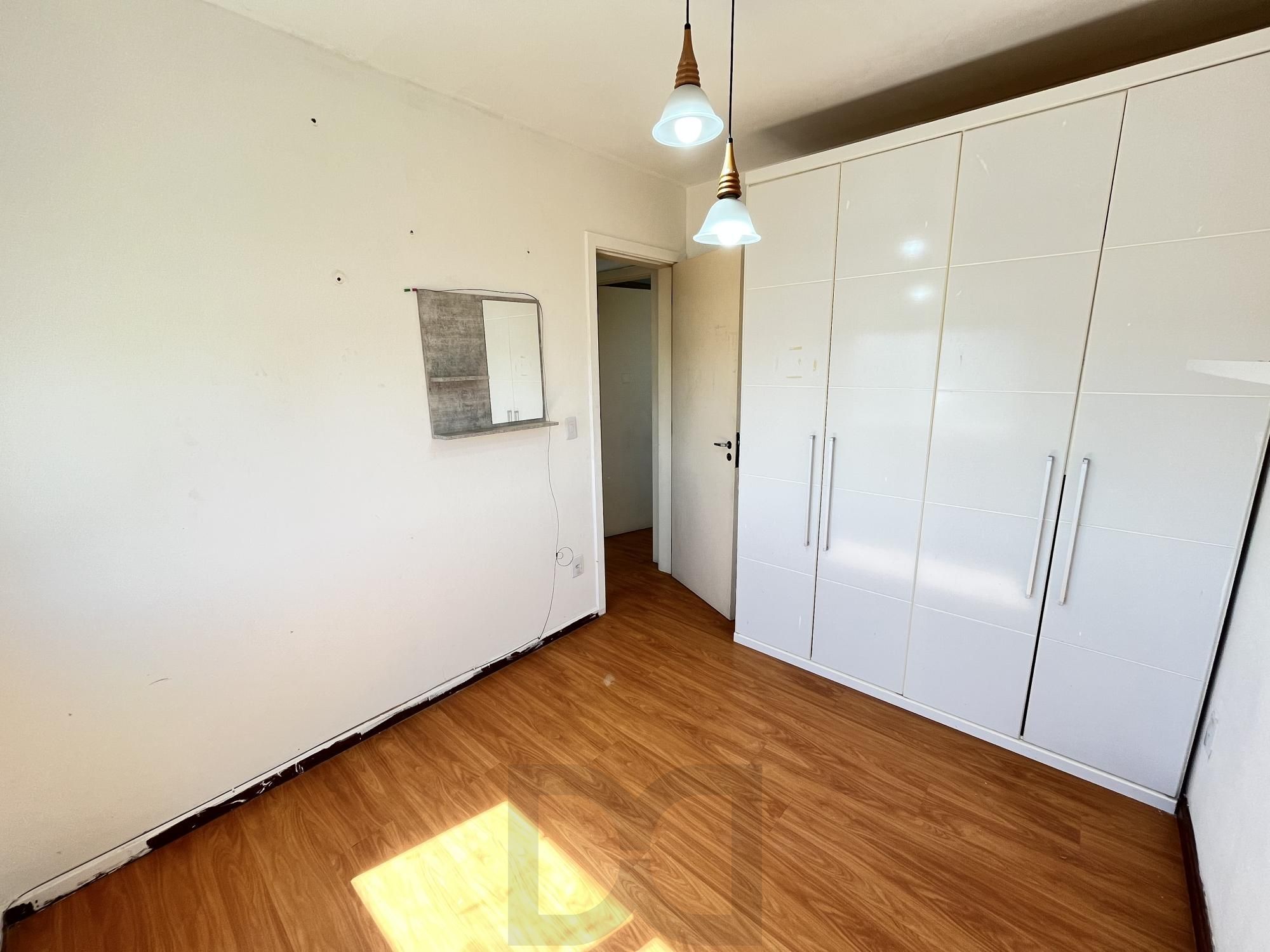 Apartamento de 2 quartos, sacada com churrasqueira e 1 vaga de garagem POA — foto 14