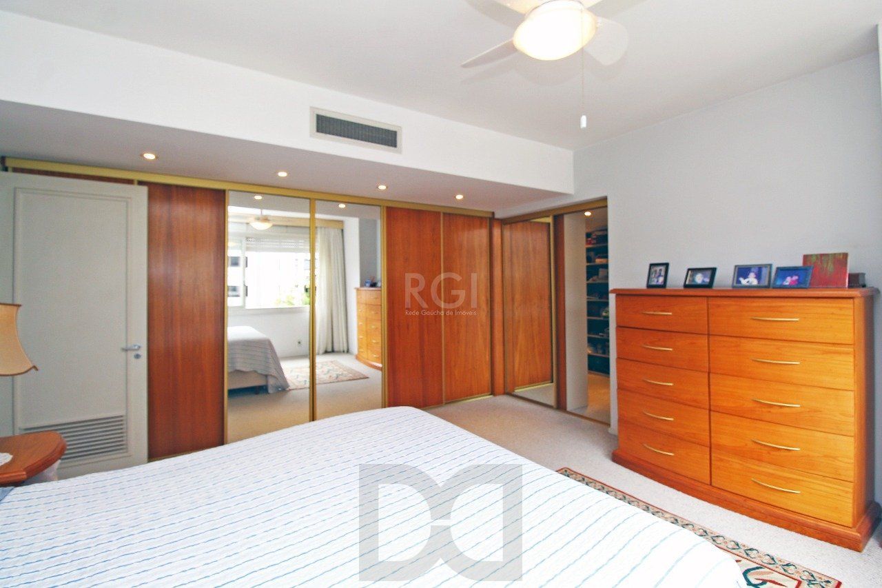 Apartamento para Venda - 245.75m², 3 dormitórios, sendo 1 suites, 2 vagas - Moinhos de Vento — foto 16