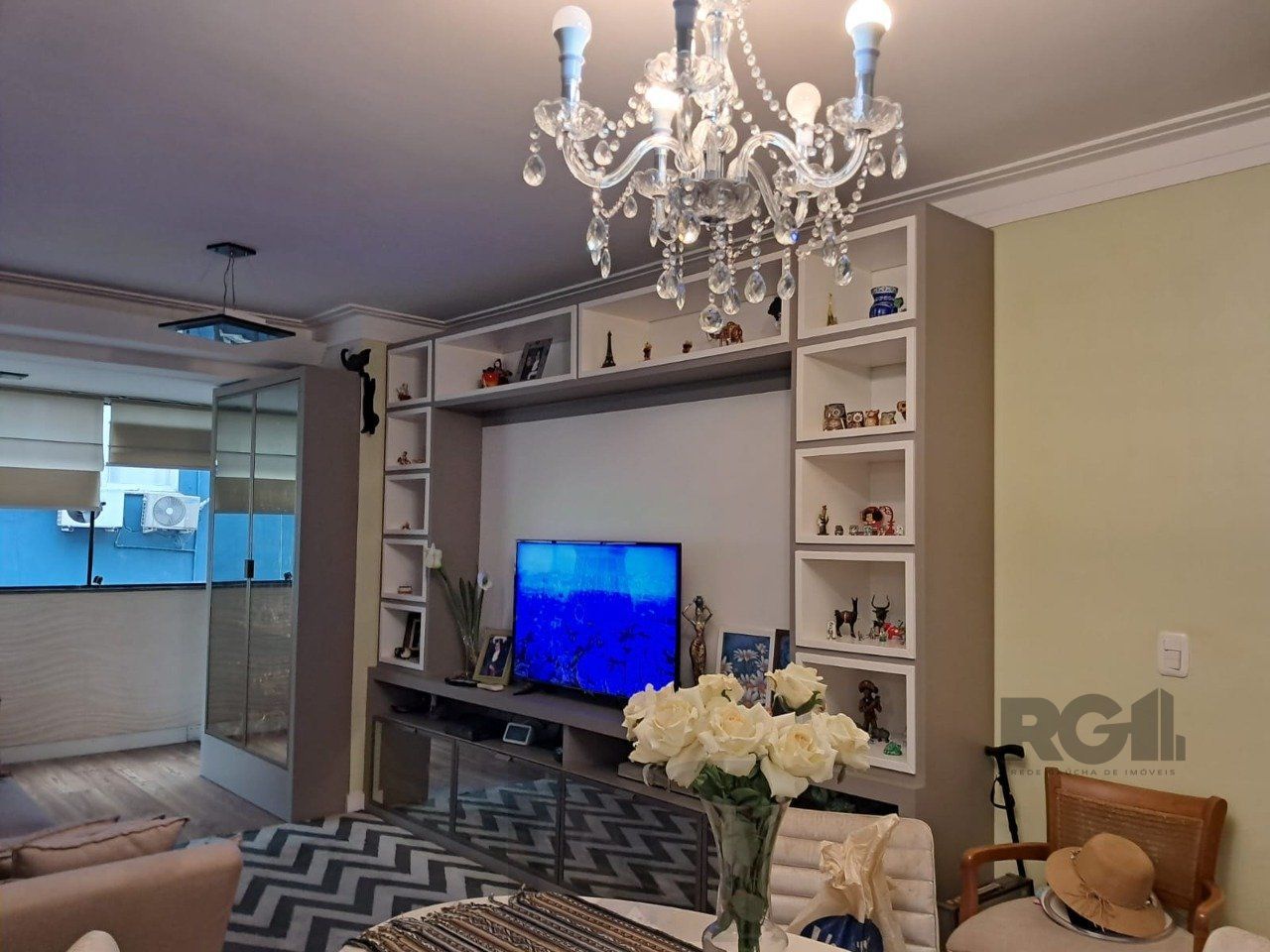 Apartamento de dois quartos, suíte e uma vaga de garagem no bairro Santana em Porto Alegre. — foto 34