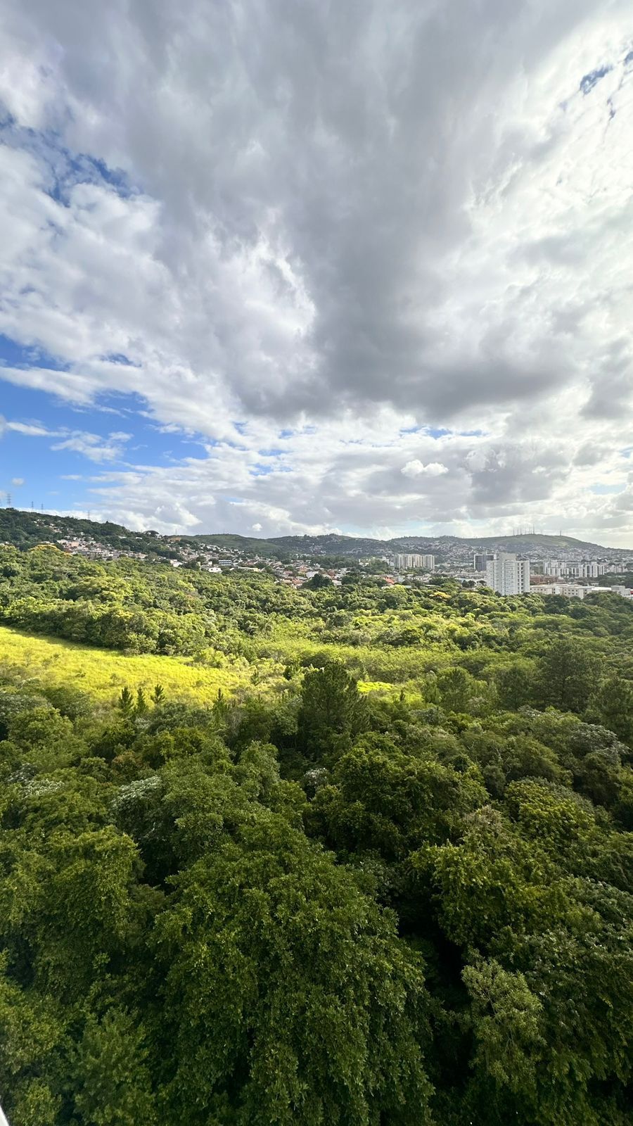 Apartamento Novo de dois dormitorios e duas vagas — foto 13