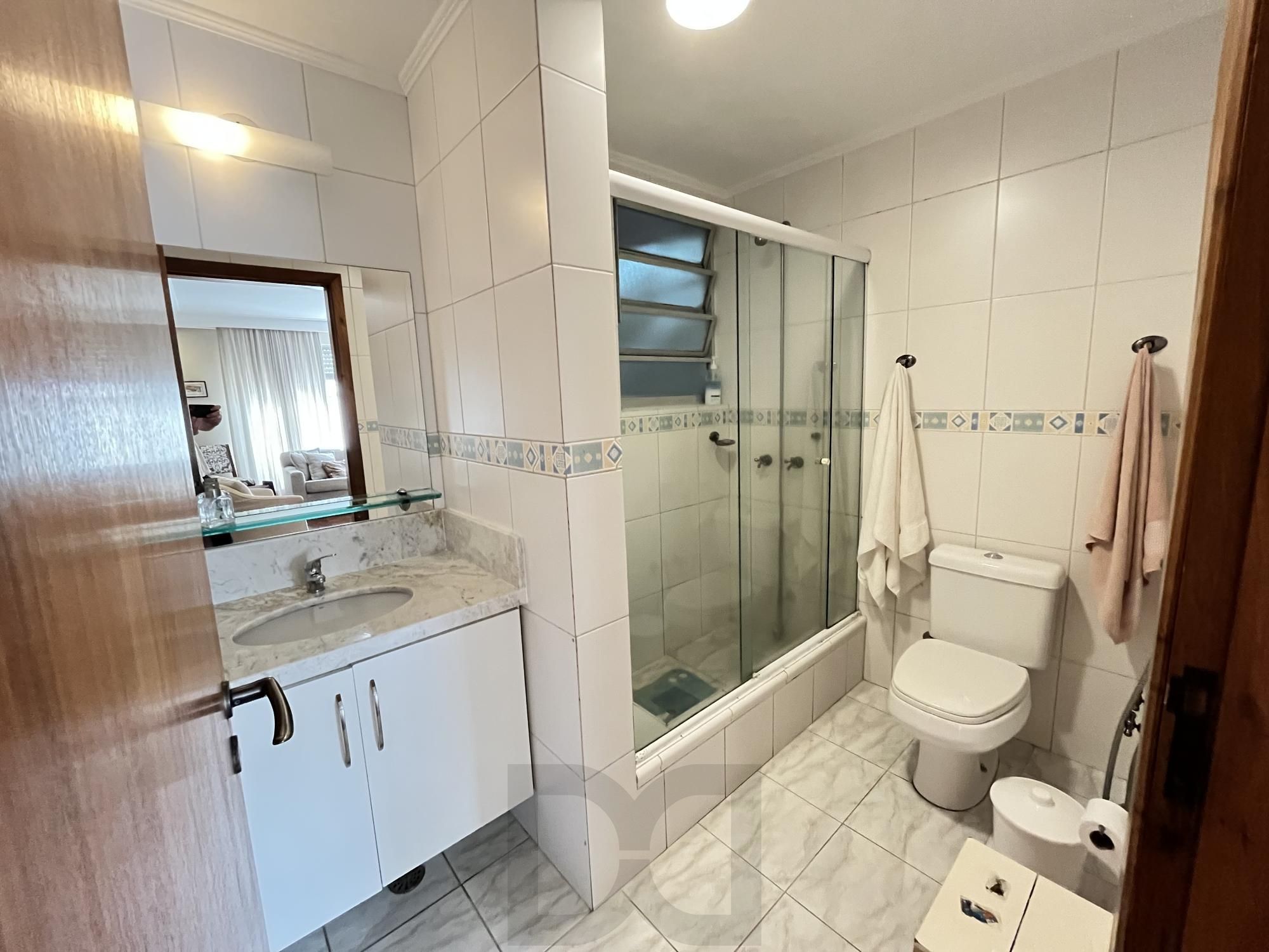 Apartamento de 2 quartos, suíte e 2 vagas de garagem no bairro Jardim Botânico. — foto 16