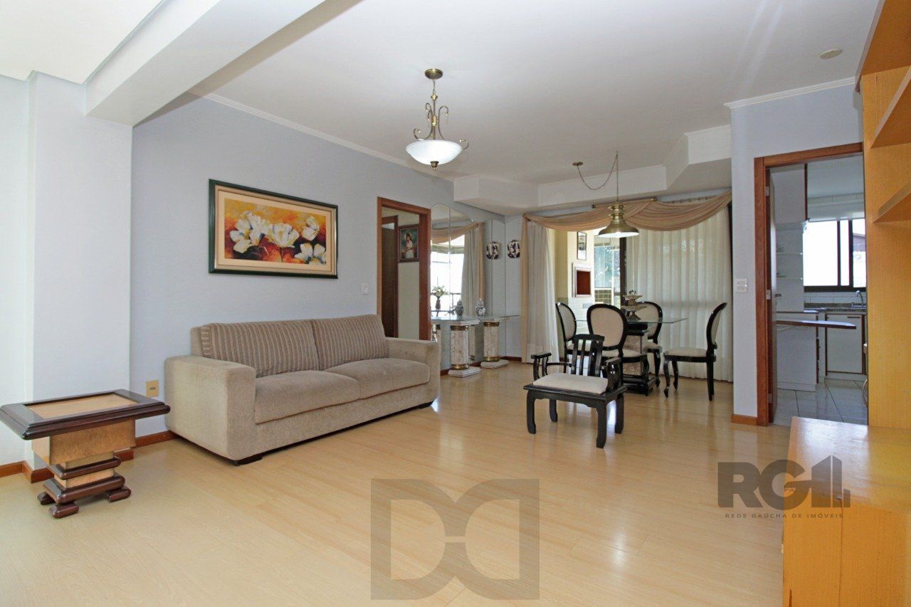 Apartamento de 3 dormitórios, suíte e 2 vagas de garagem no bairro Petrópolis em Porto Alegre — foto 18